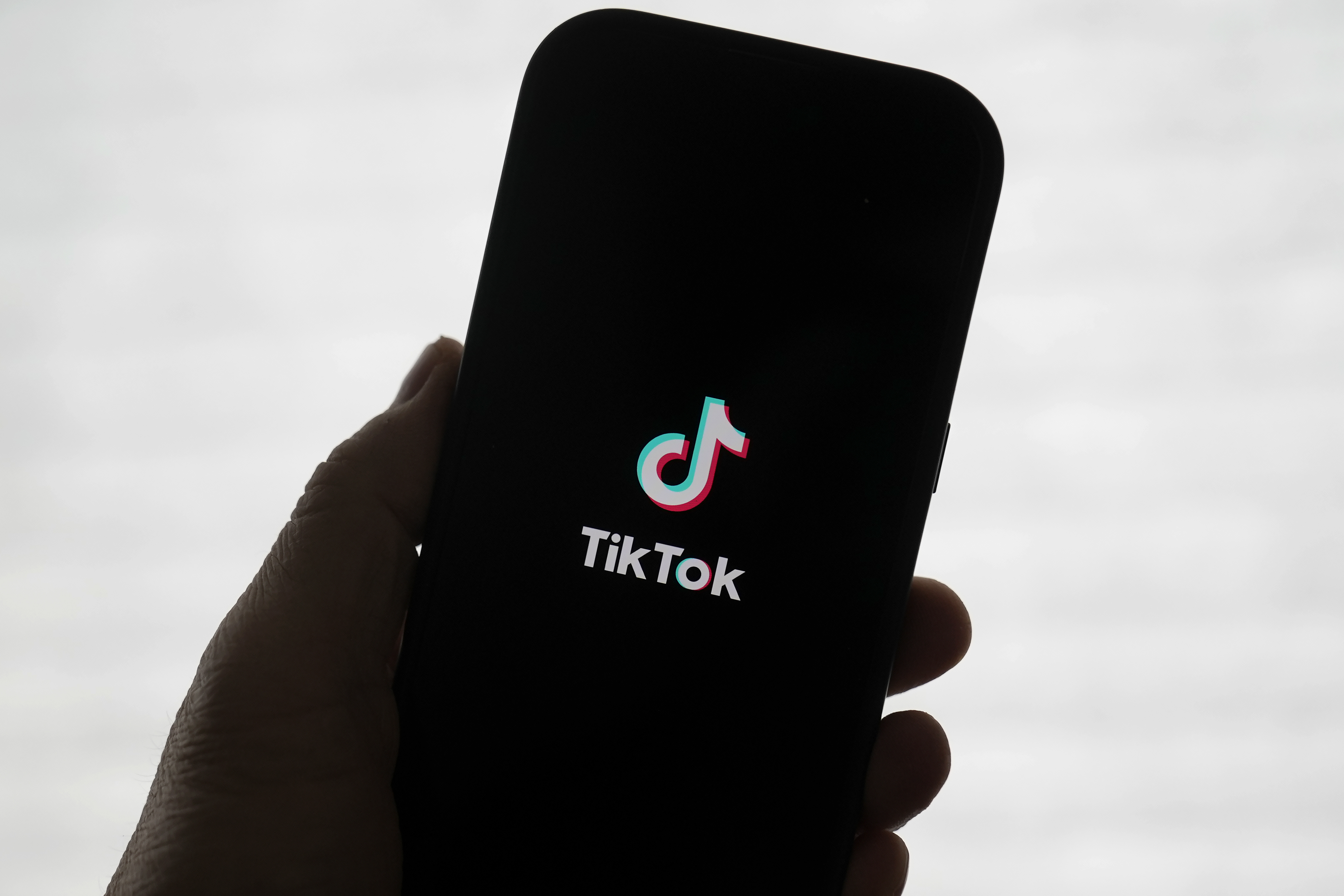 TIKTOK DEADLINE