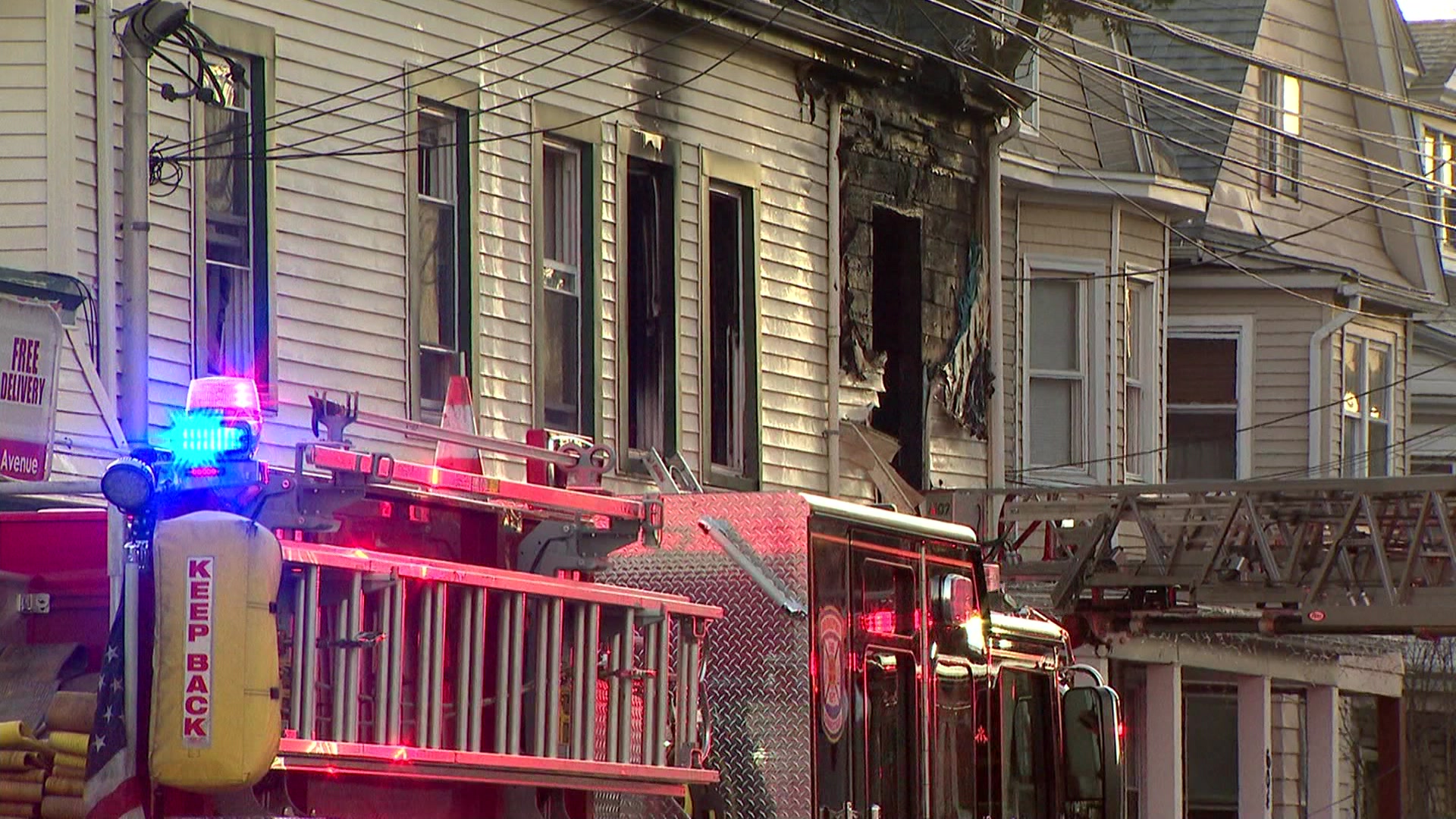 Officials 5 people rescued, 6 taken to hospital in Bridgeport apartment fire
