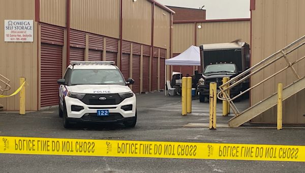 Suffolk police execute search warrant at Amityville storage unit in relation to the Gilgo suspect case News 12 Long Island Suffolk police execute search warrant at Amityville storage unit in relation to the Gilgo suspect case News 12 Long Island