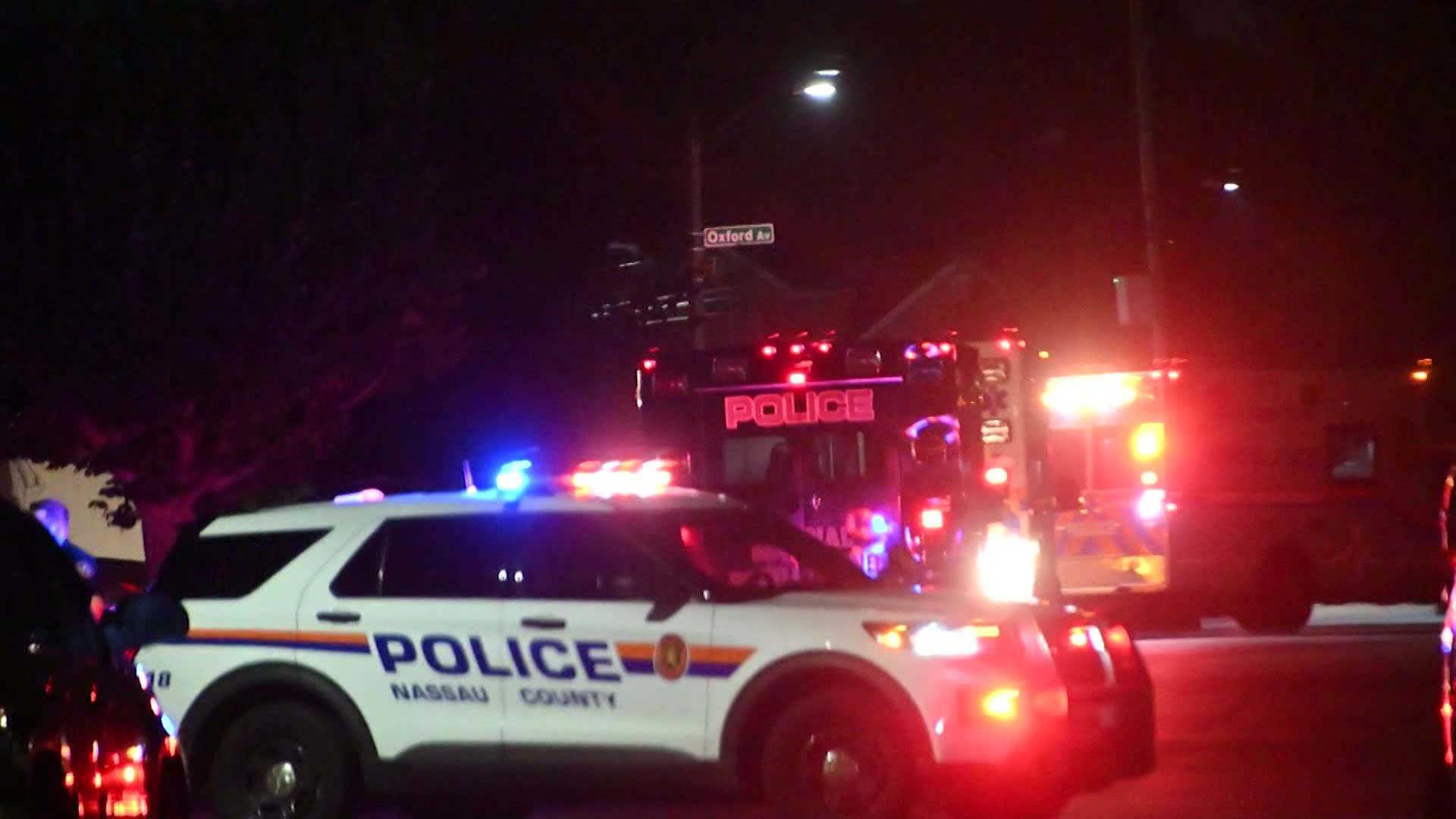 Police Shots fired from North Massapequa apartment, suspect refused to