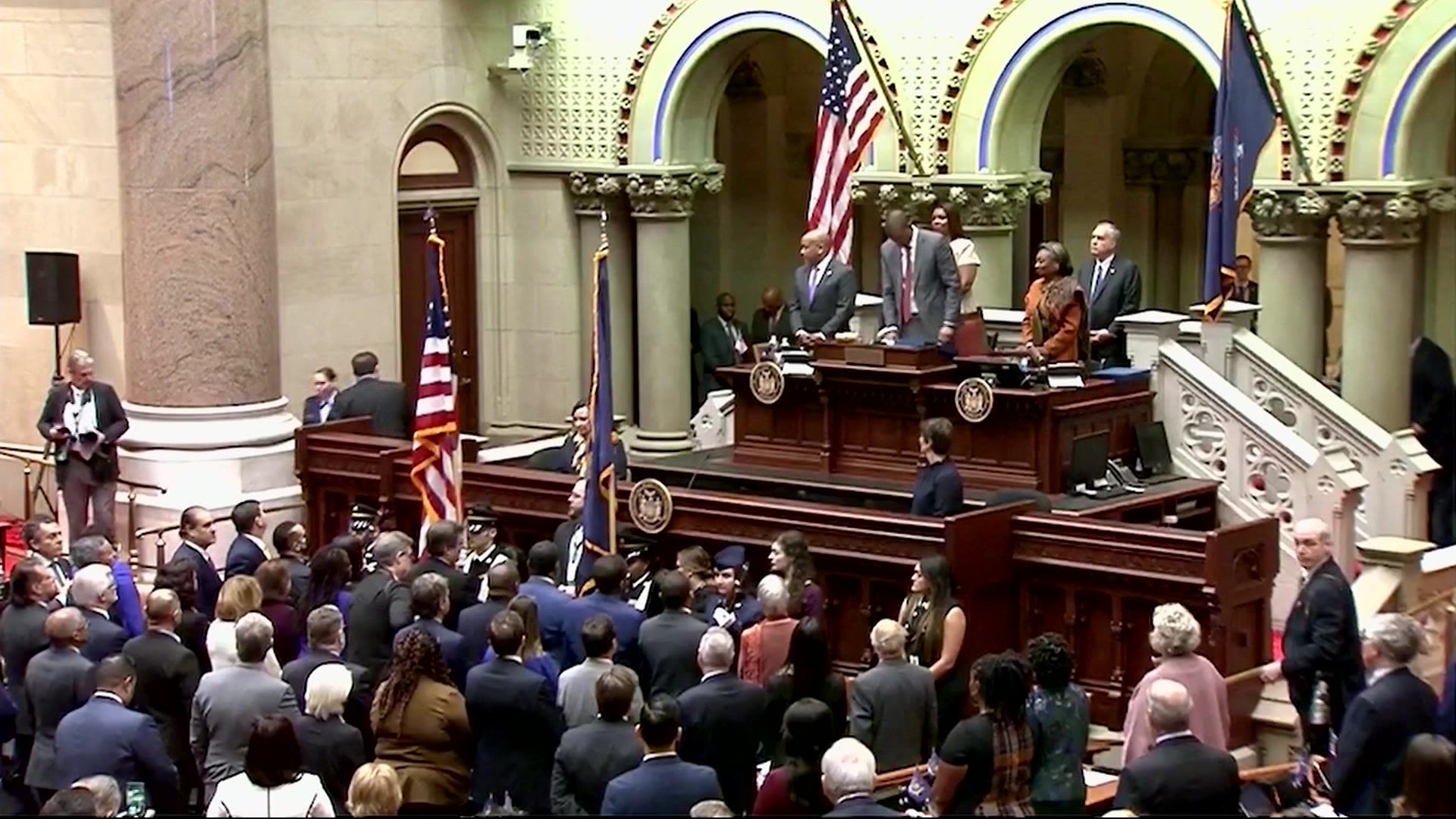 BXSTATEBUDGET410237A_2023-04-10-07-34-30