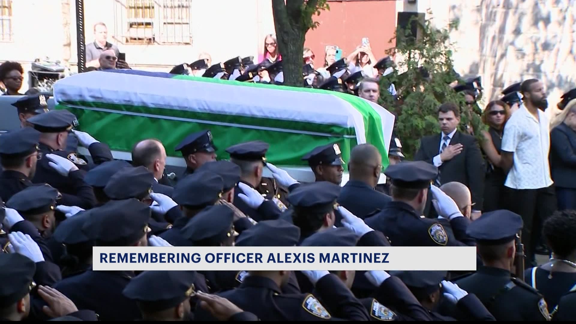 Thousands Gather For Funeral Service Of Fallen Nypd Officer Alexis Martinez 7184