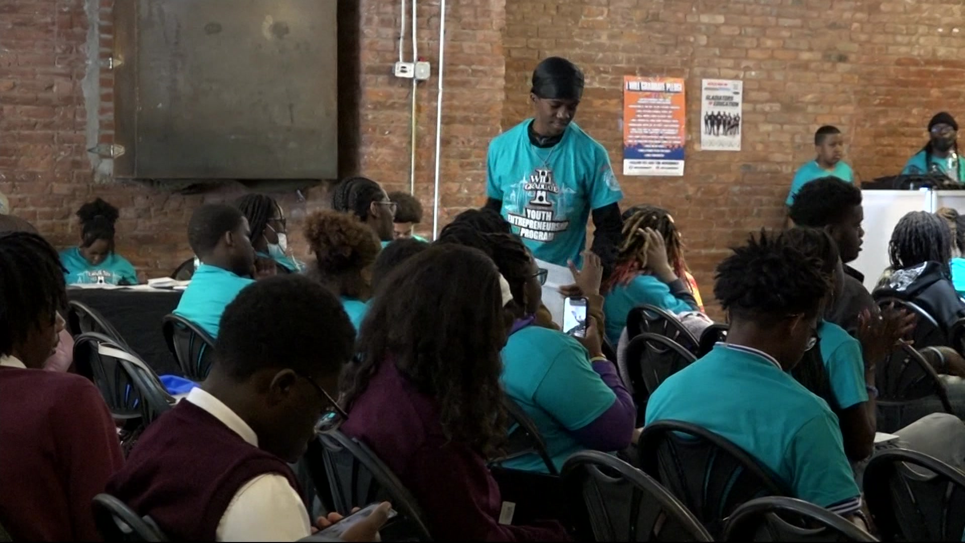 IWillGraduate6P_2024-06-01-18-32-46