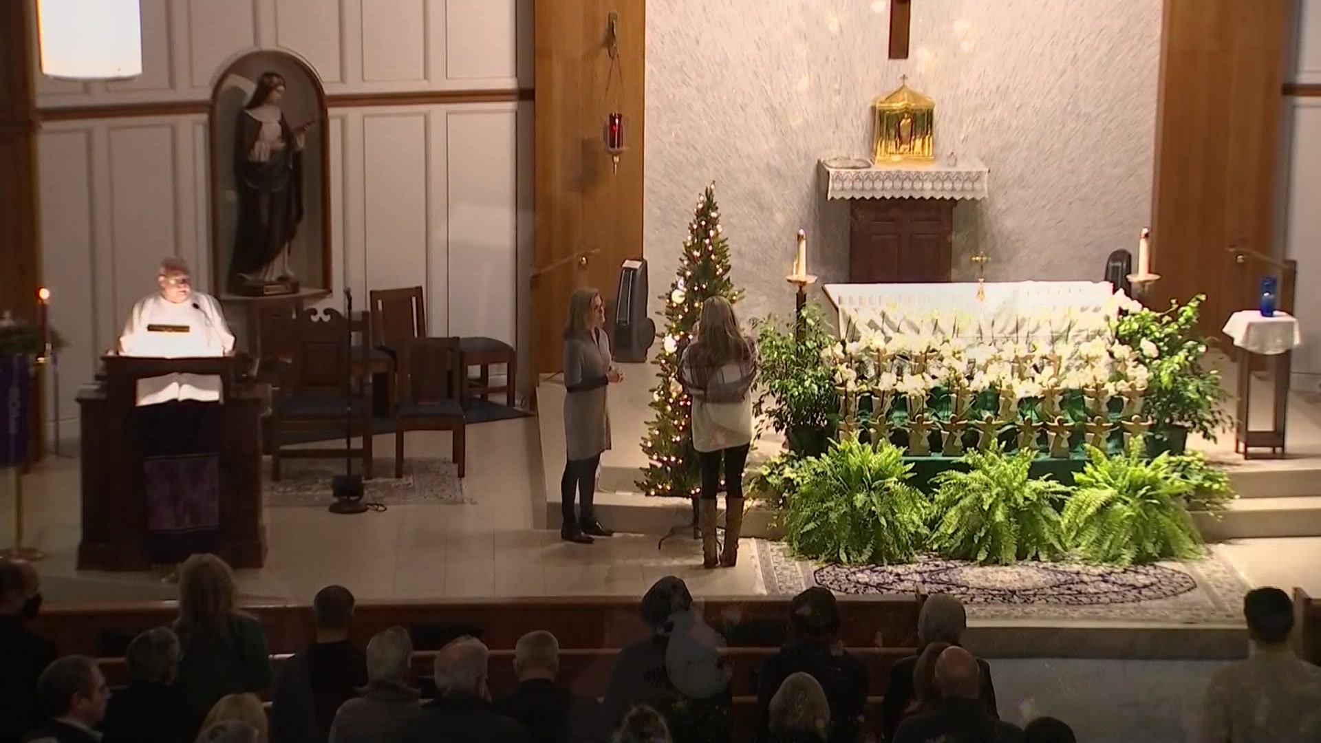 Sandy Hook community comes together to remember 26 people who died in ...