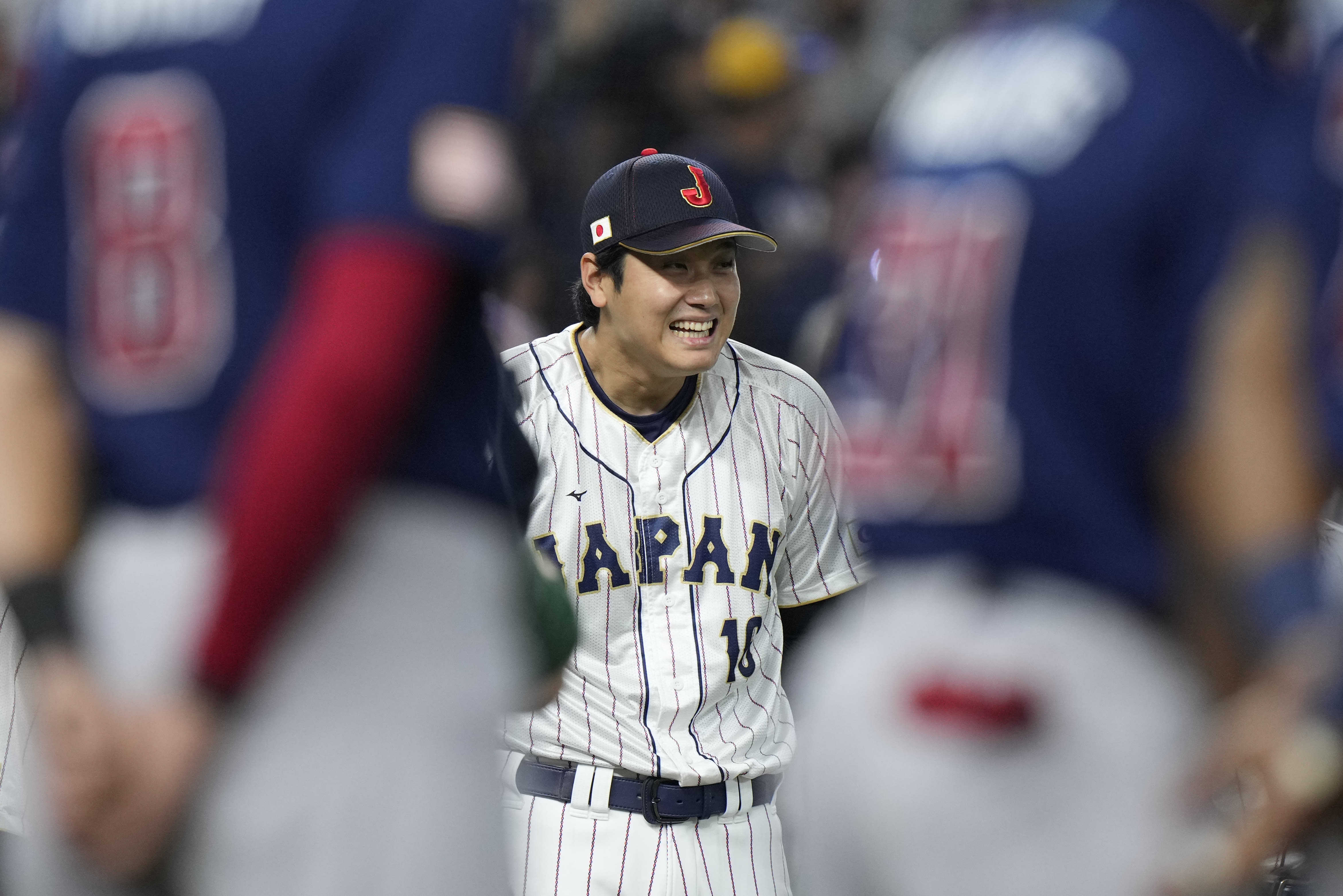 Japan tops United States 3-2 for World Baseball Classic championship