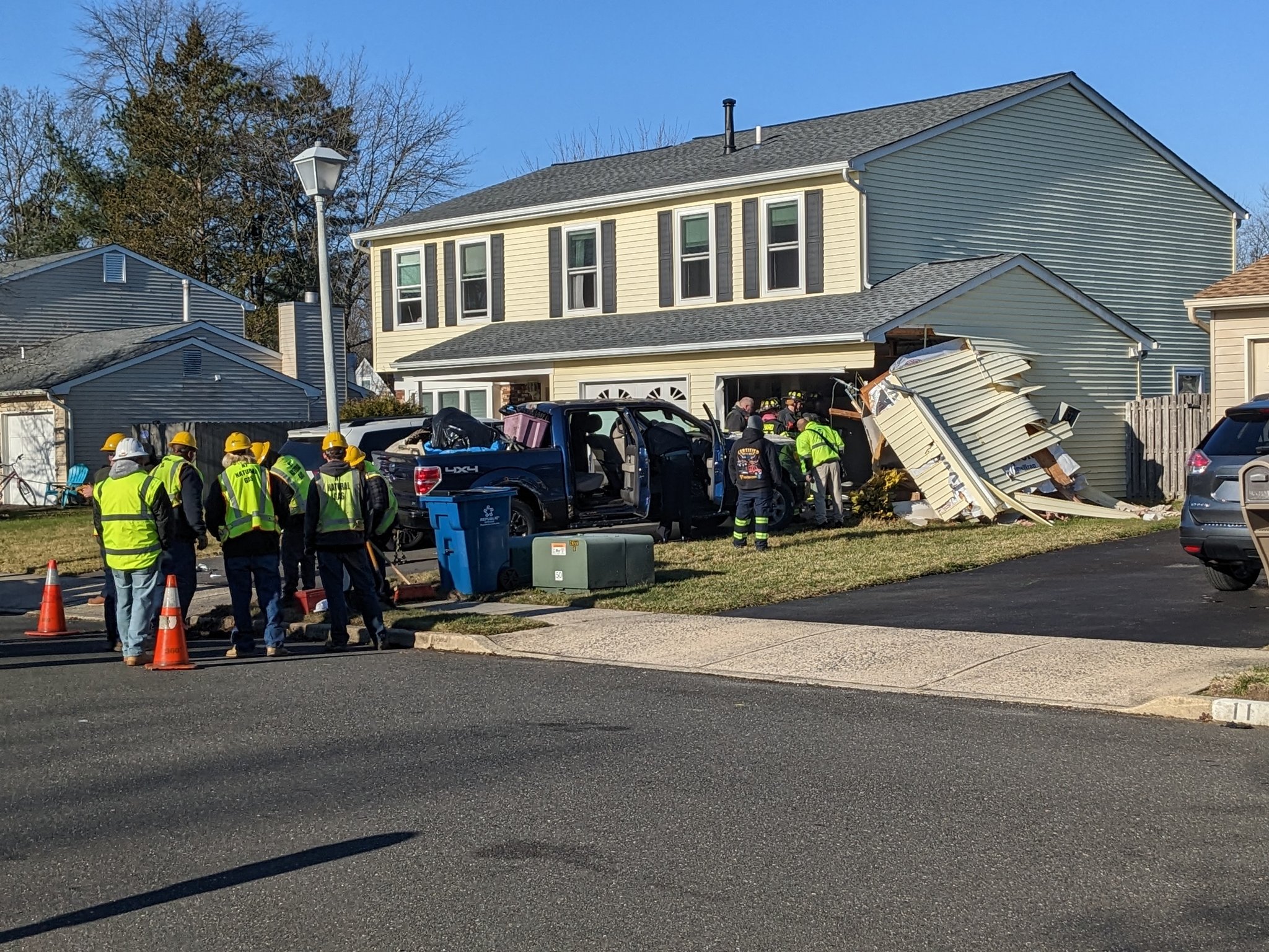 GC7PyDFXgAAfD7M.jfif