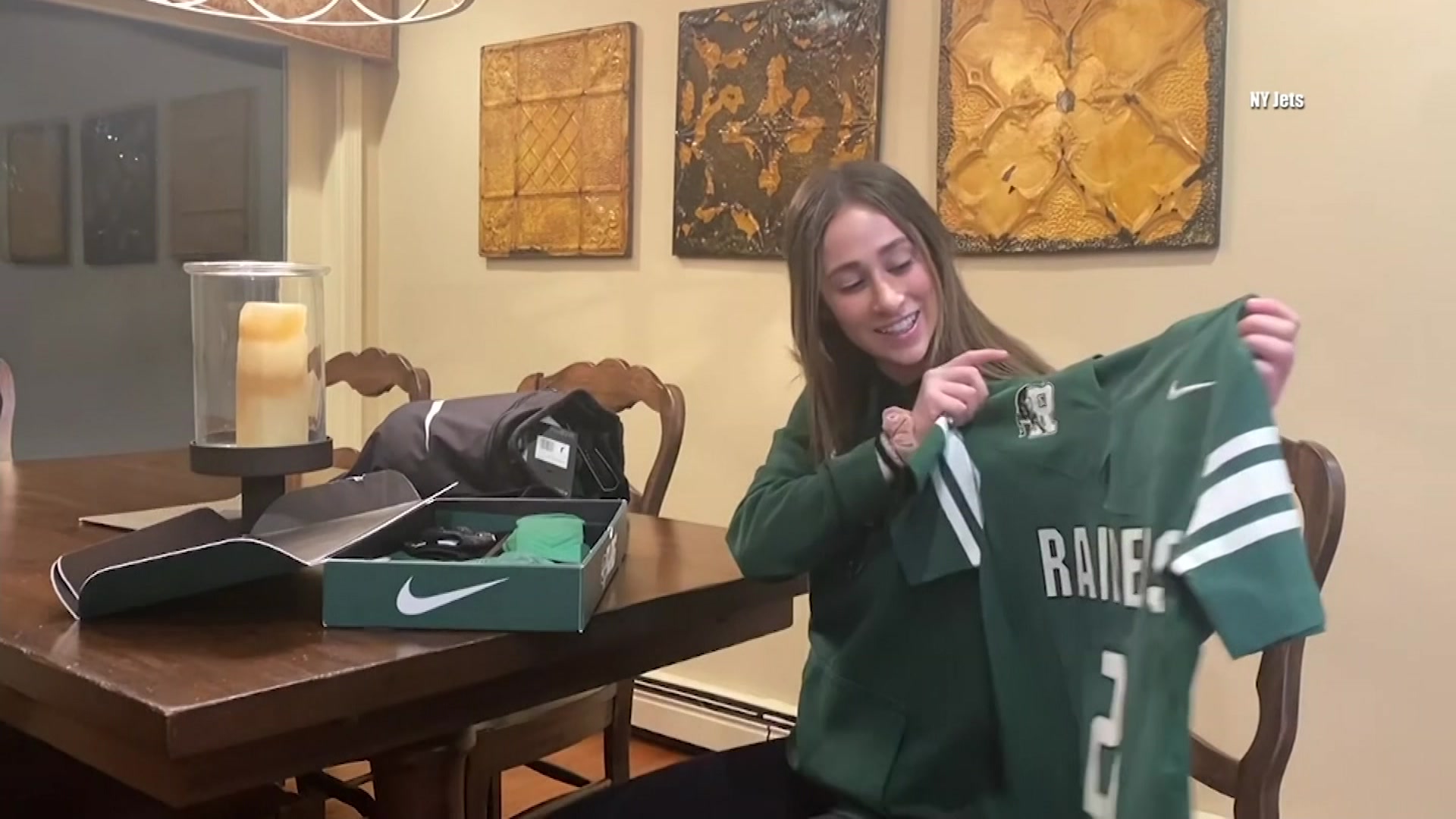 Jets team up with Nike to create pilot high school girls flag football  league in N.J. 