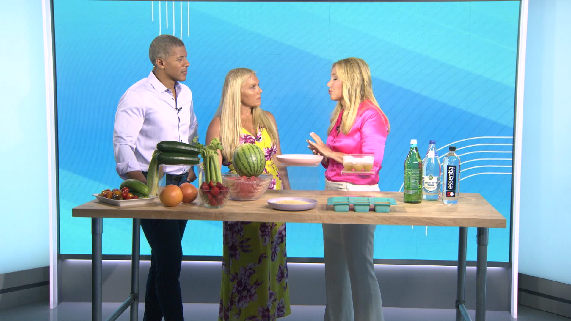 Before You Hit The Beach What Foods To Eat While Dealing With Summer Heat Hydration Hacks - jk9mn8d
