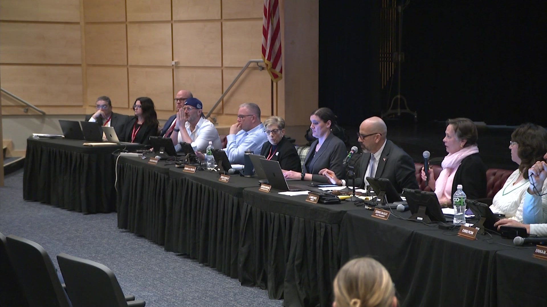 LI10JENNASCSD_2026-04-10-22-08-04