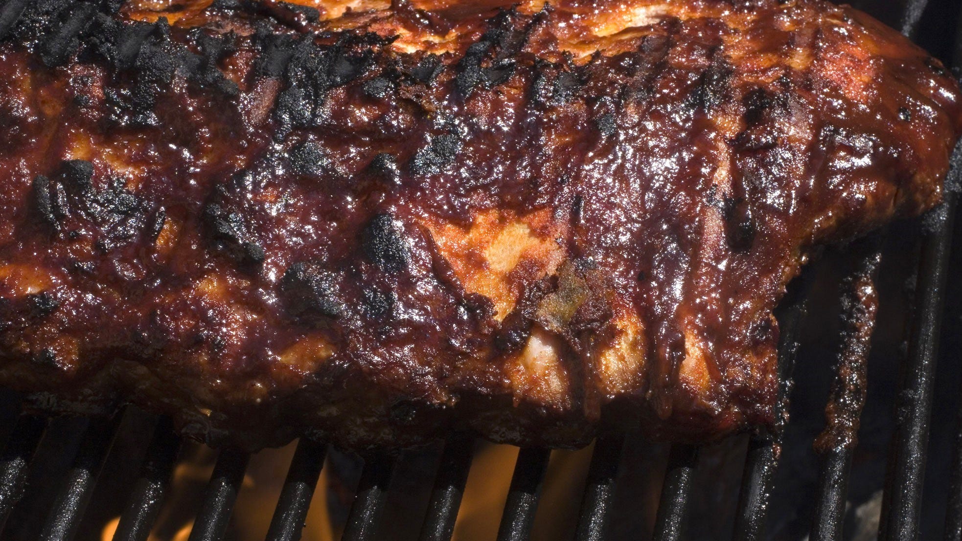 Fire up your barbecues with these 7 safety tips for summer grilling
