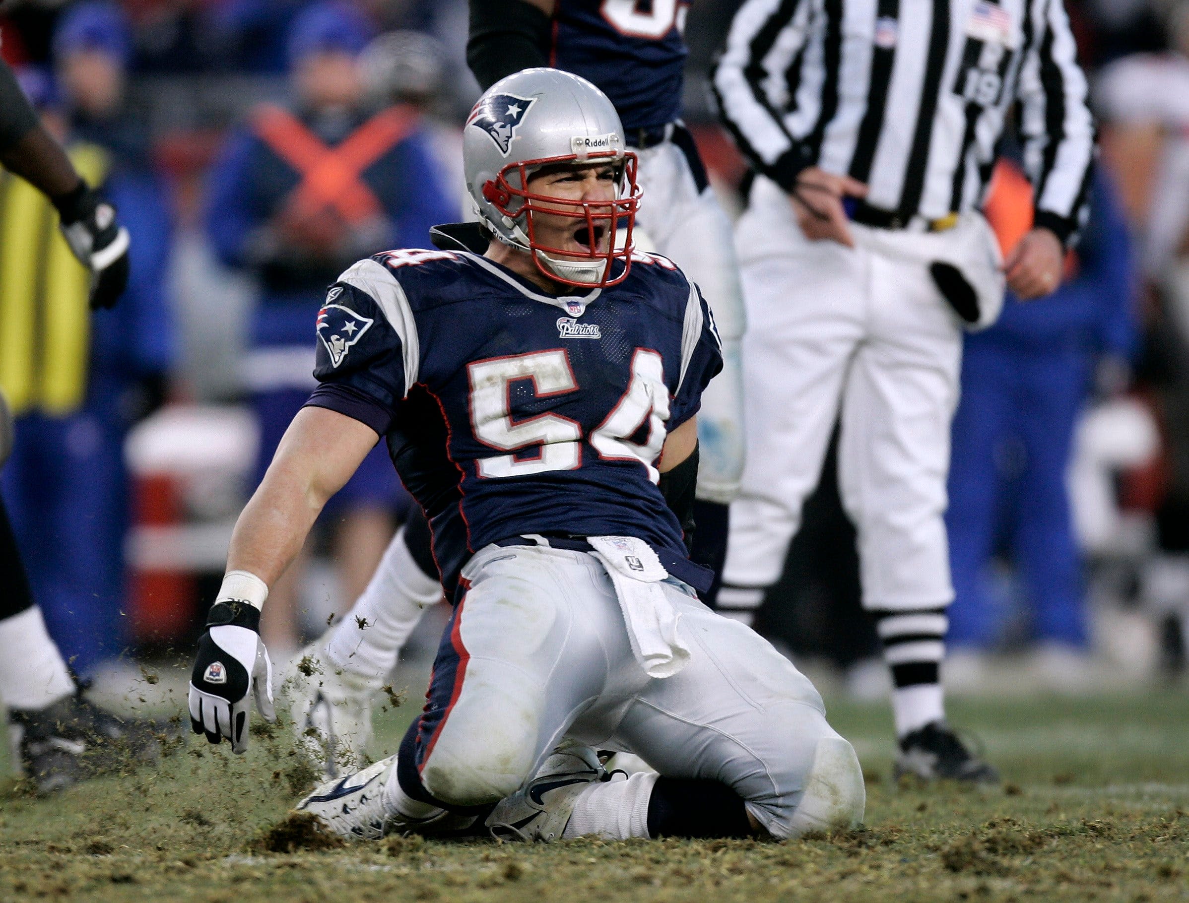 Former New England Patriots LB Tedy Bruschi suffers stroke 