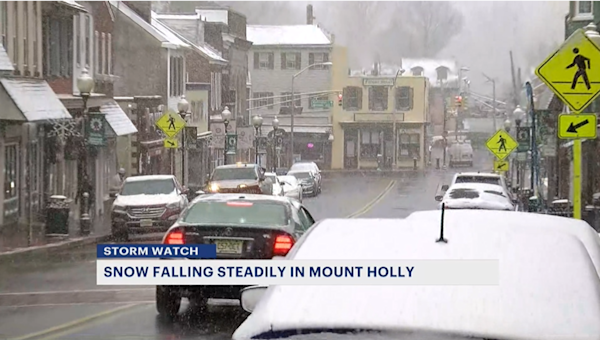 Snow steadily falling in Mount Holly