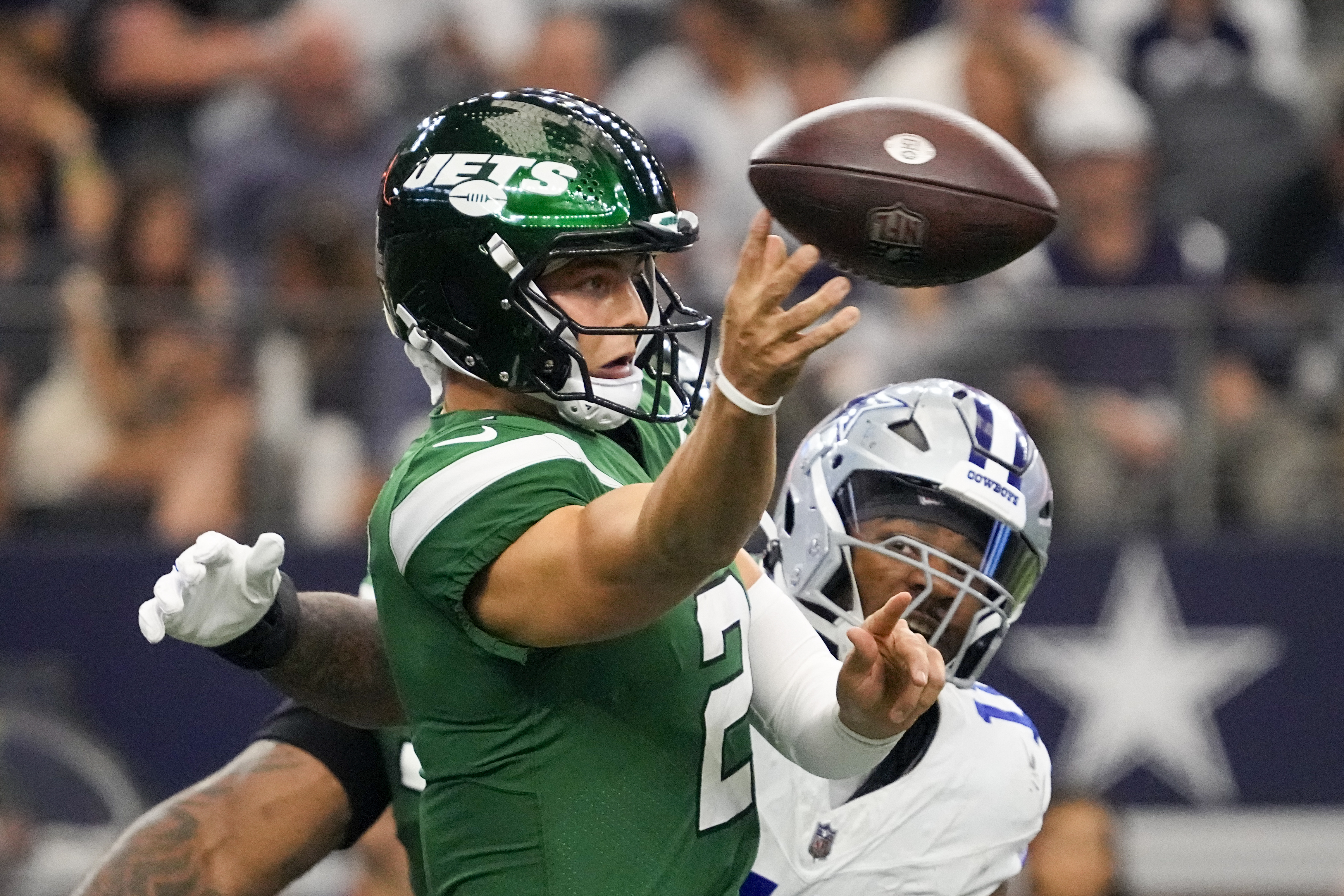 New York Jets: Ex-NFL quarterback has no faith in Zach Wilson