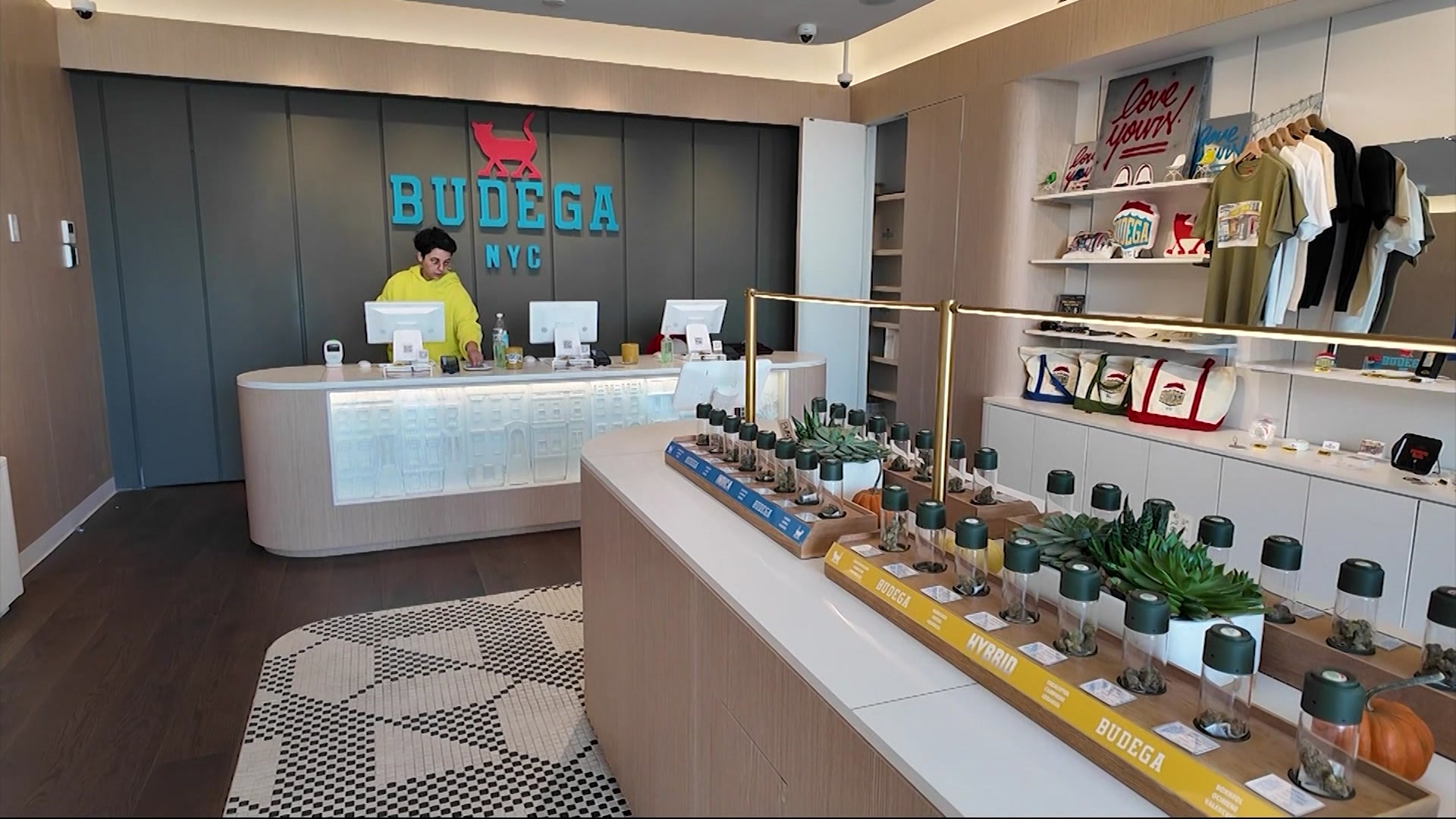 RTBXBKShutdownBillTHCNGalindo5pm_2025-11-14-17-15-40