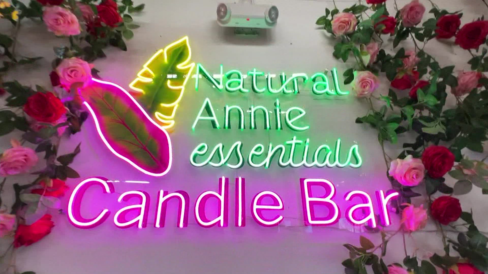 📍 NaturalAnnie Essentials Candle Bar & Studio, BRIDGEPORT, CT . CANDL