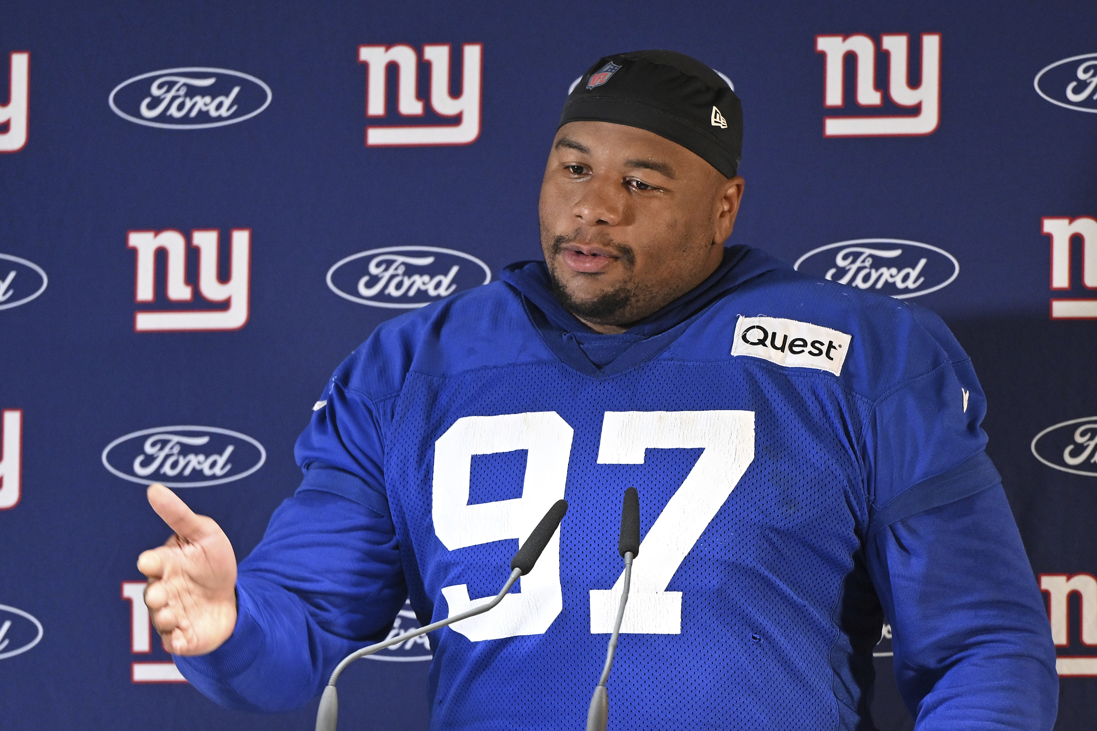 News 12 | Long Island | Giants Place Dexter Lawrence On Injured Reserve
