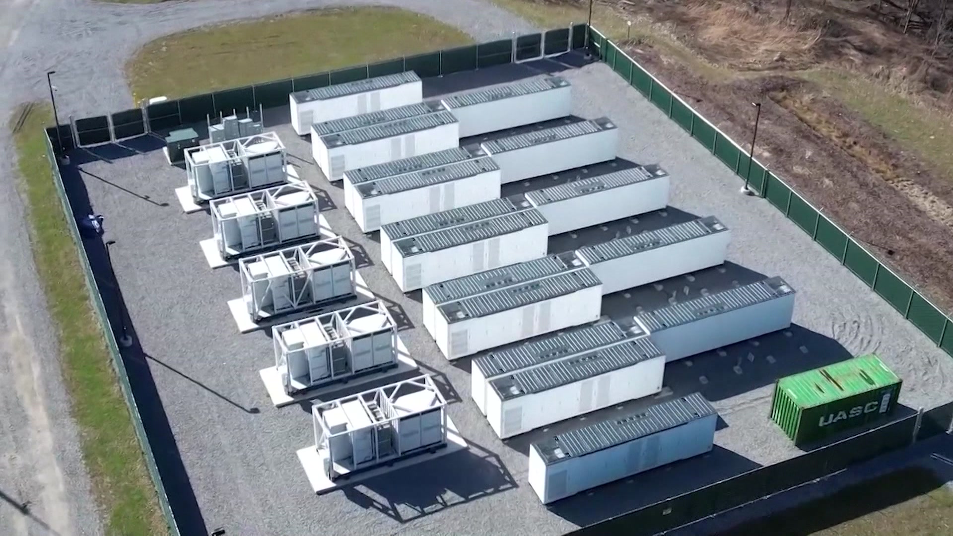 LI 10PM_ HuntingtonBessDetails_ajc_2026-04-15-22-19-22