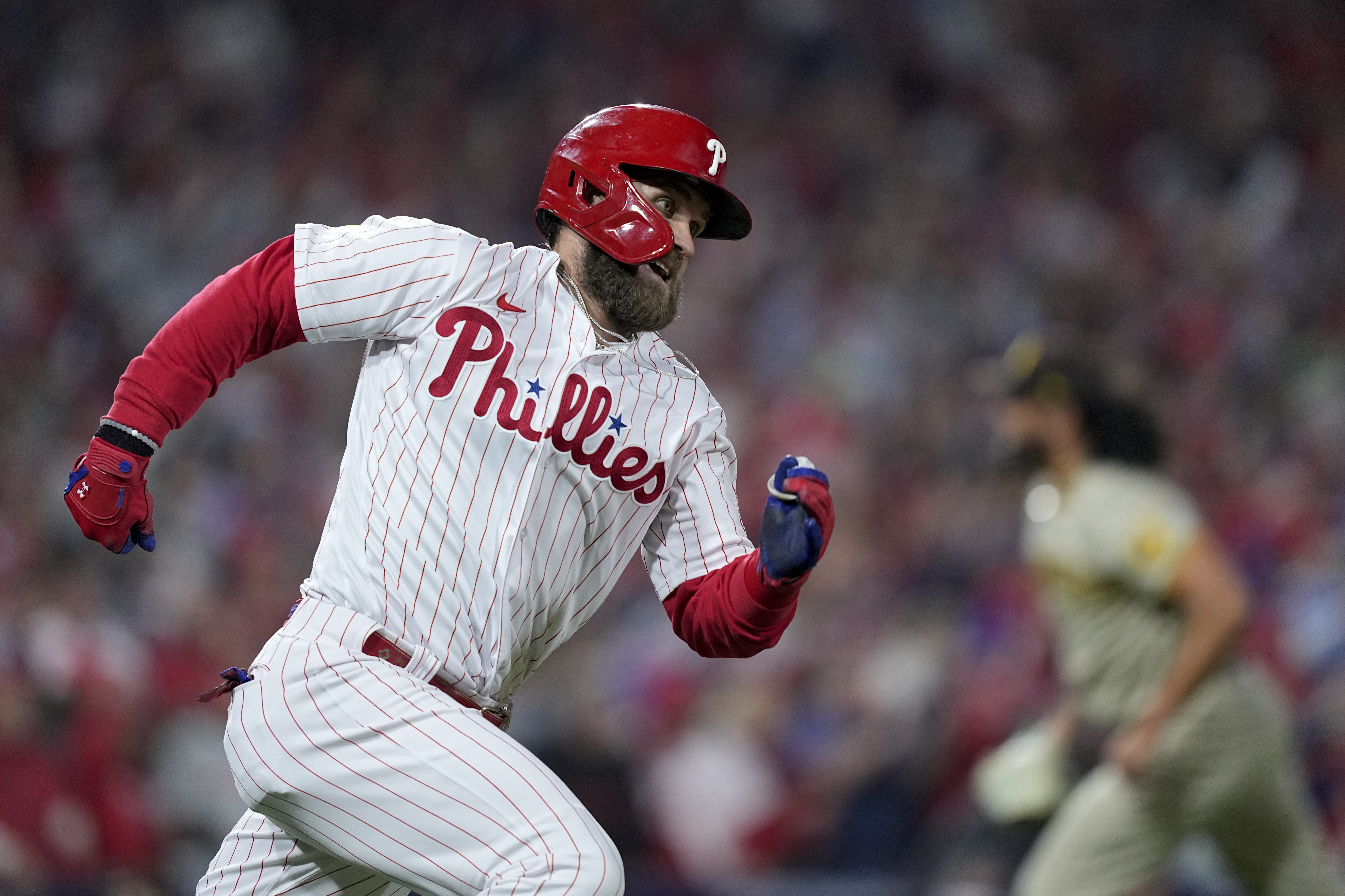Phillies hit 4 homers en route to 10-6 win over Padres in NLCS Game 4