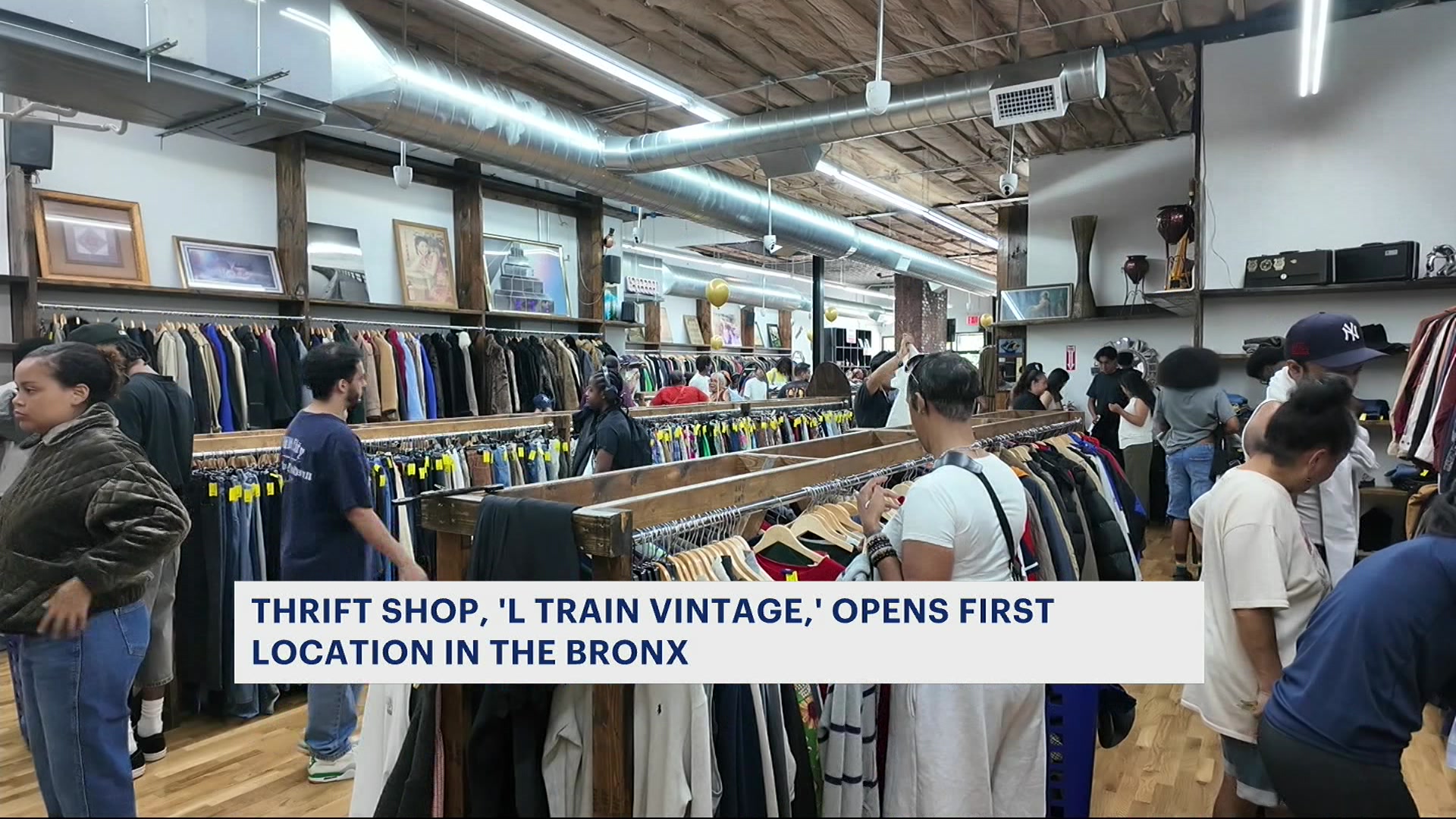 Vintage shops l vintage bronx 70s LEWIS LEATHERS Bronx