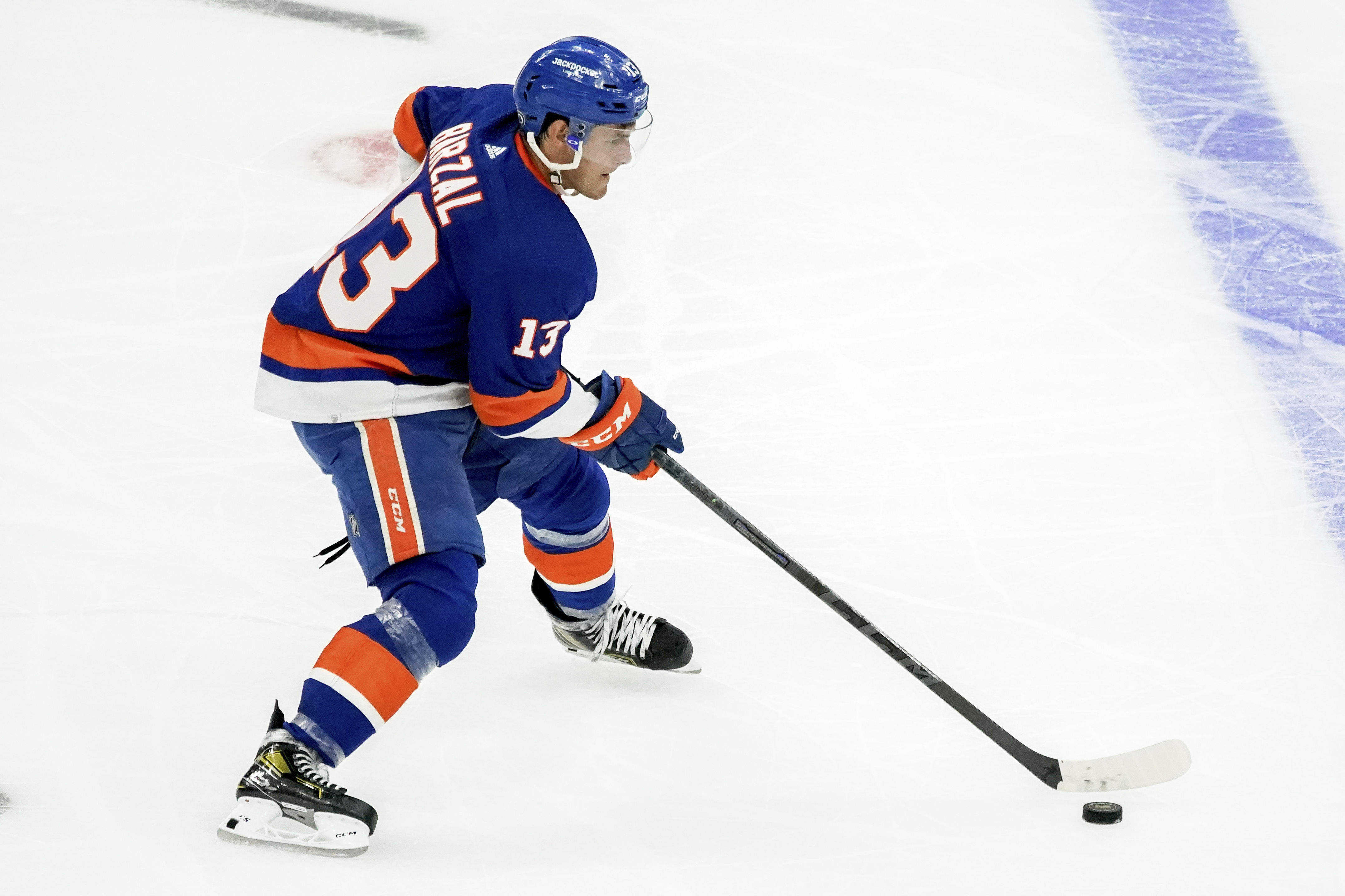 Islanders Sign Star Mathew Barzal To 8-year Deal