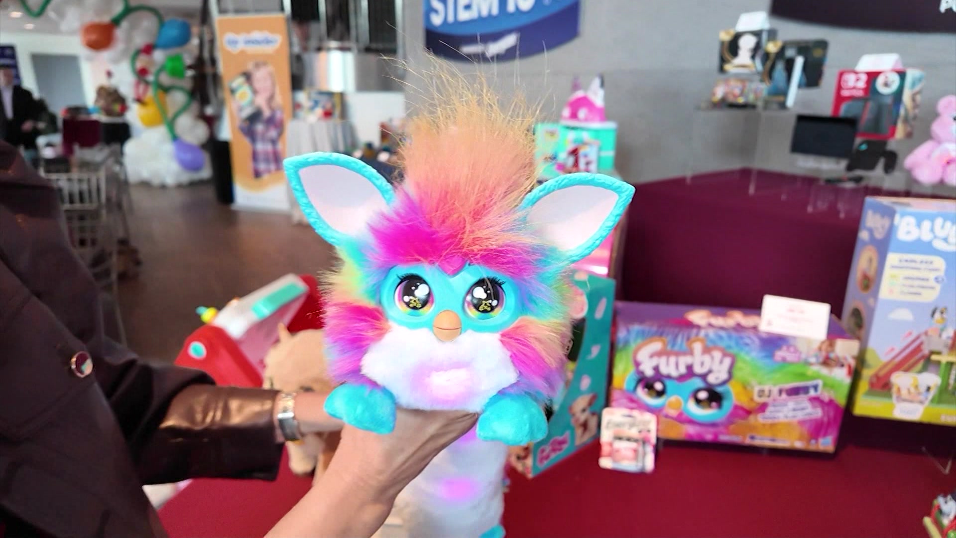 LIHOTTOYSTREND11725_2025-11-17-06-02-26