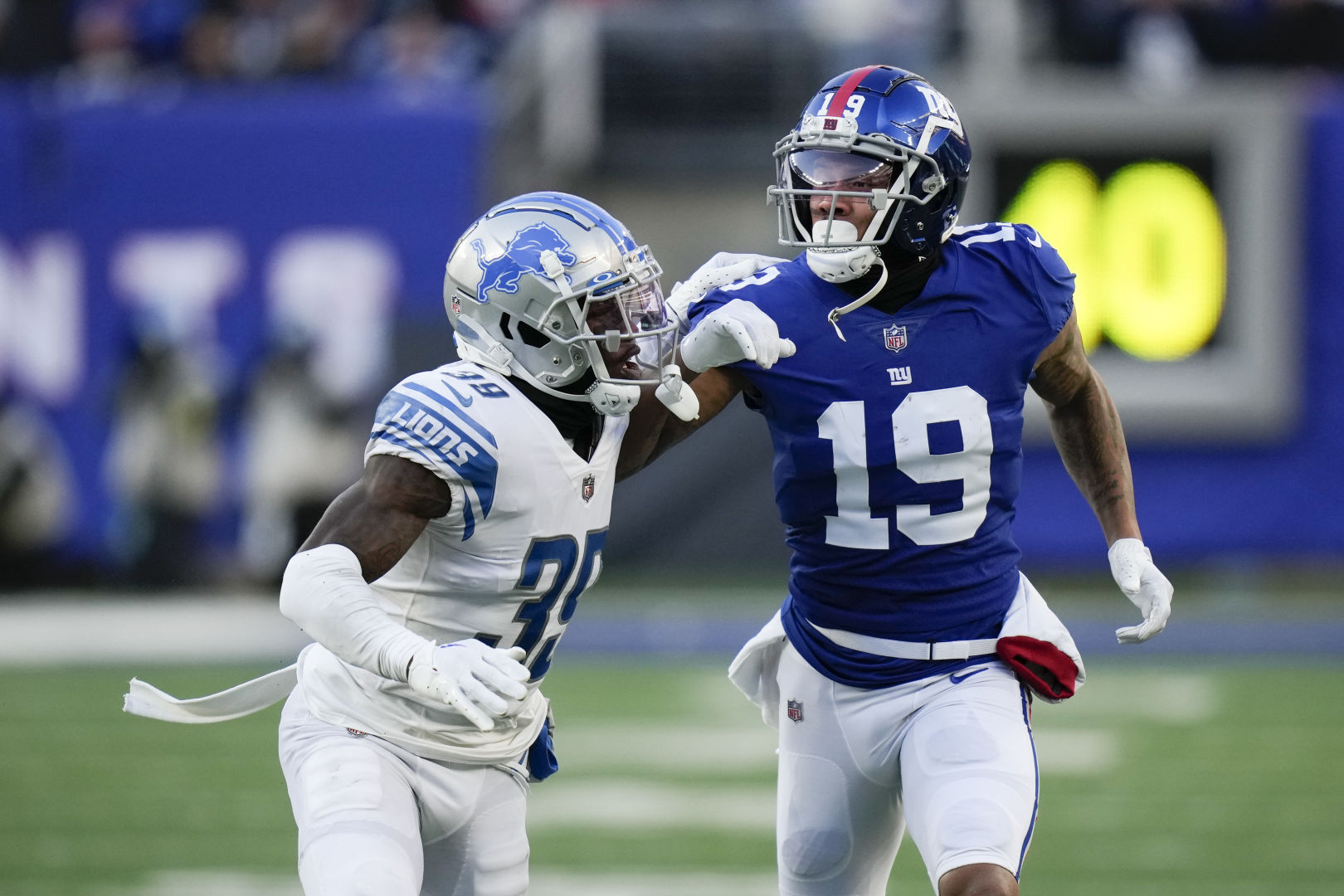 Giants officially release Kenny Golladay