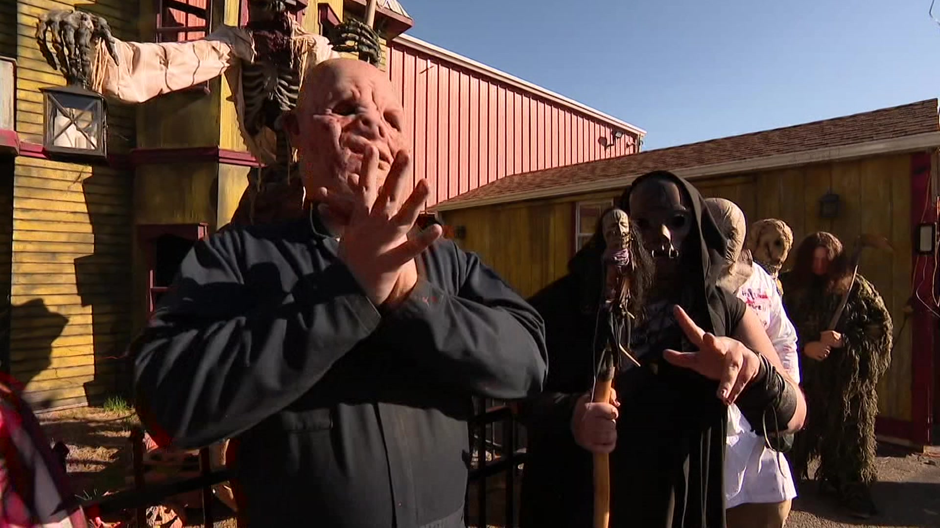News 12's Erin Colton heads to Schmitt's Farm Haunt in Melville for