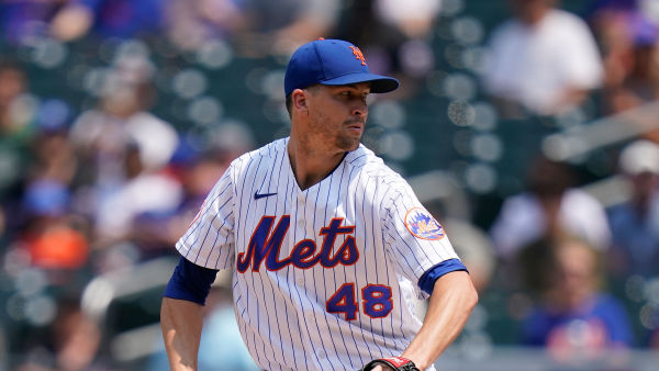 Mets' Jacob deGrom hits 100 mph three times in rehab start