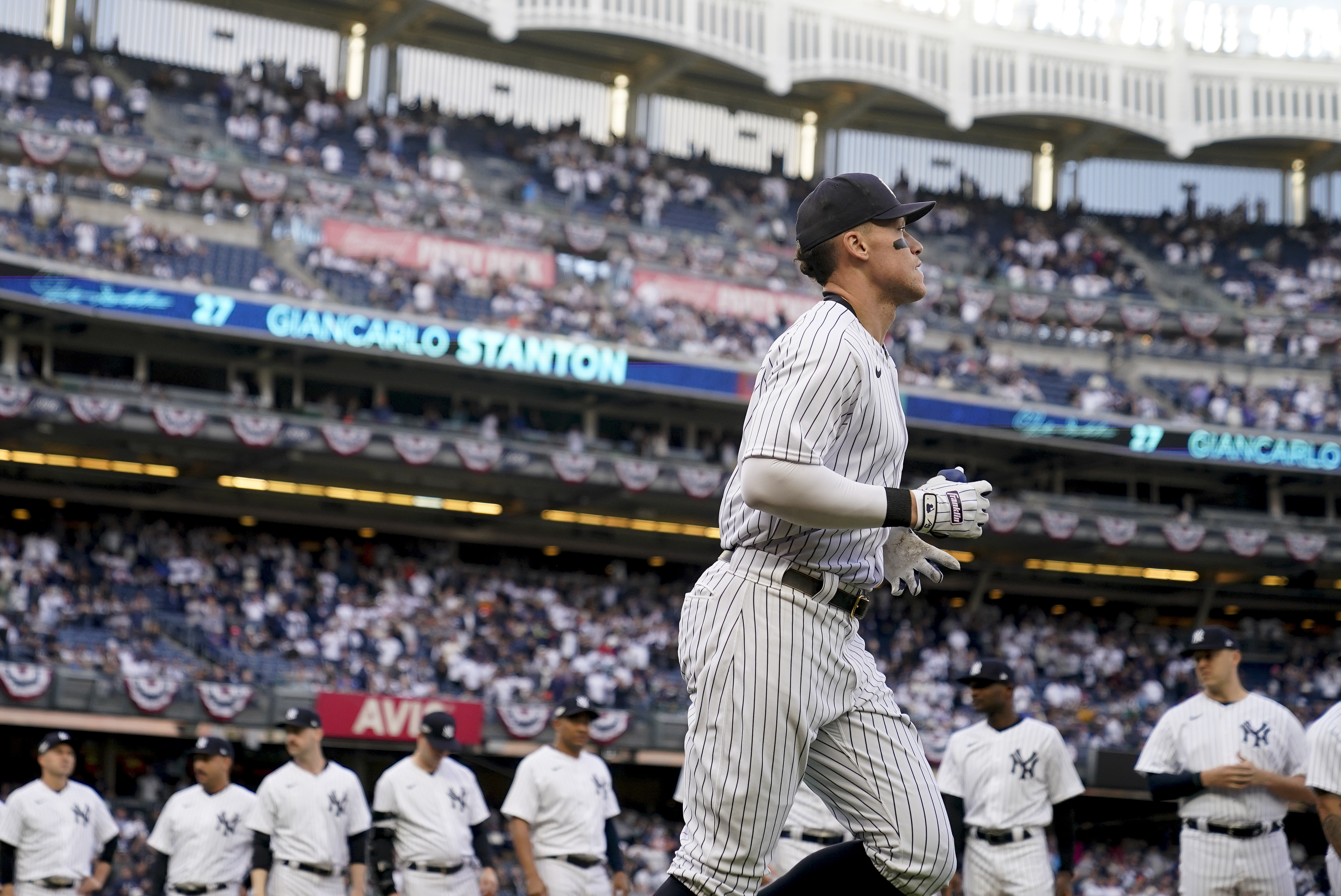 Aaron Judge appears to be responding to second PRP injection to