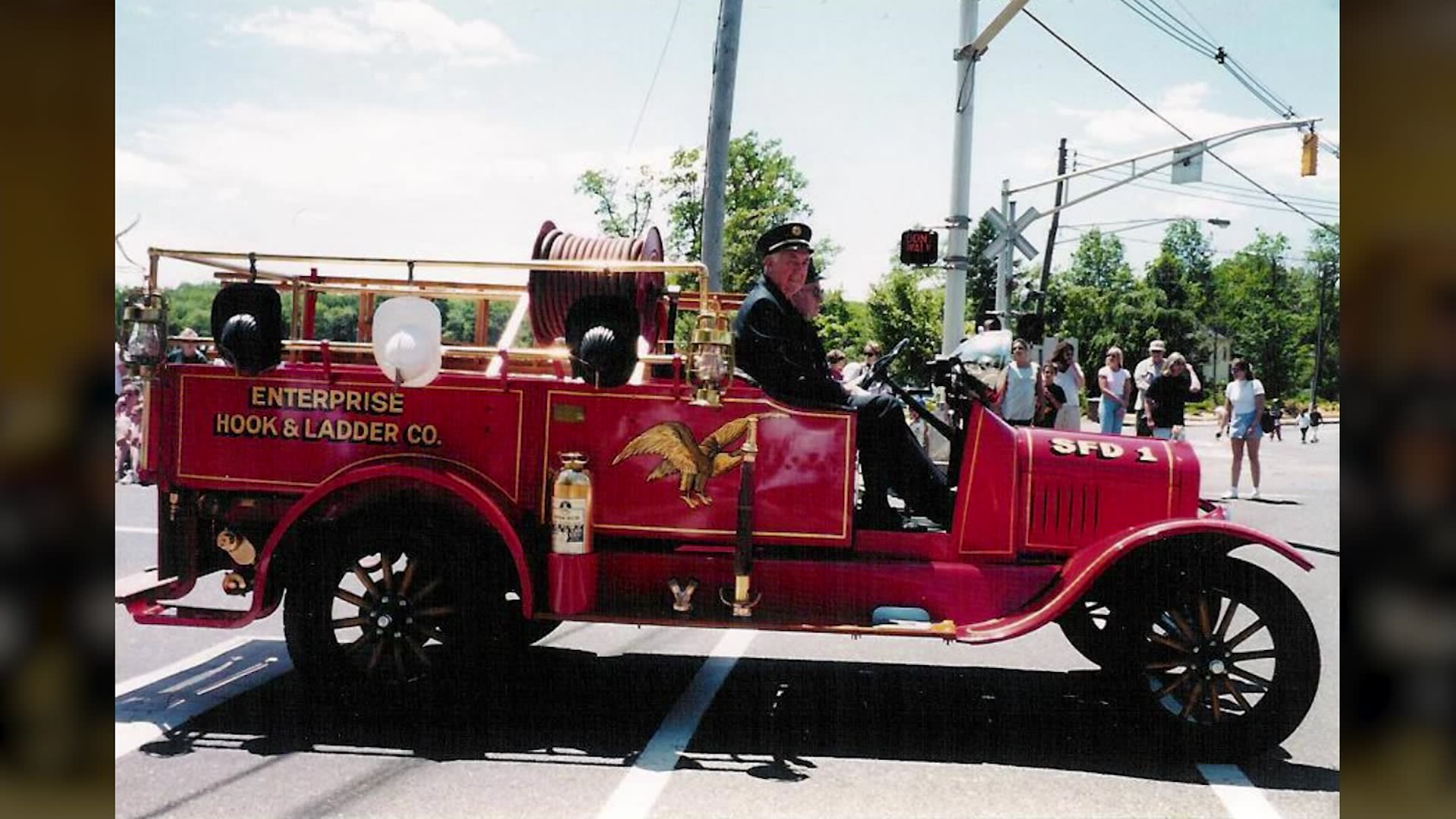 Jersey Proud Firetruck parade celebrates Spotswood volunteer fire