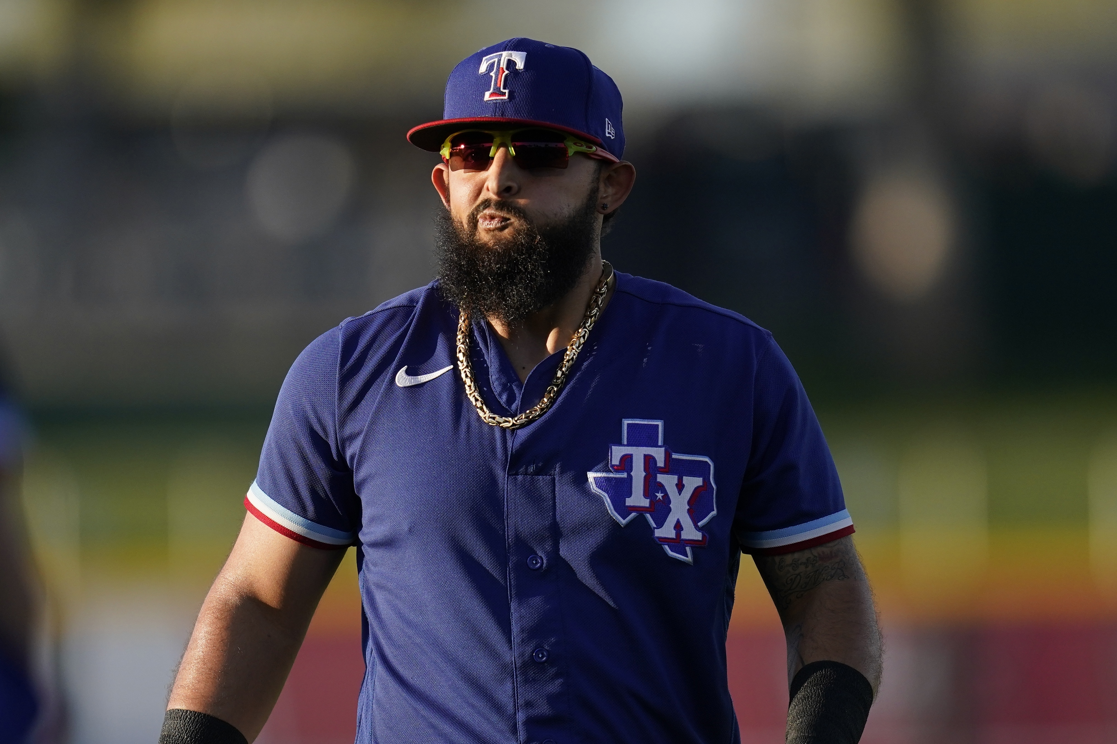 Rougned Odor Traded to Yankees from Rangers for 2 Prospects