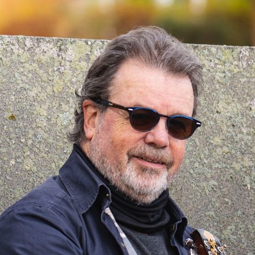 Intermediate/Advanced Accompaniment Workshop for Bouzouki/Guitar/Cittern Players with Pat Broaders - Sat. July 26, 10 am - Library Classroom instructor photo