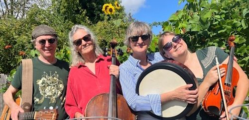 Cucanandy band photo