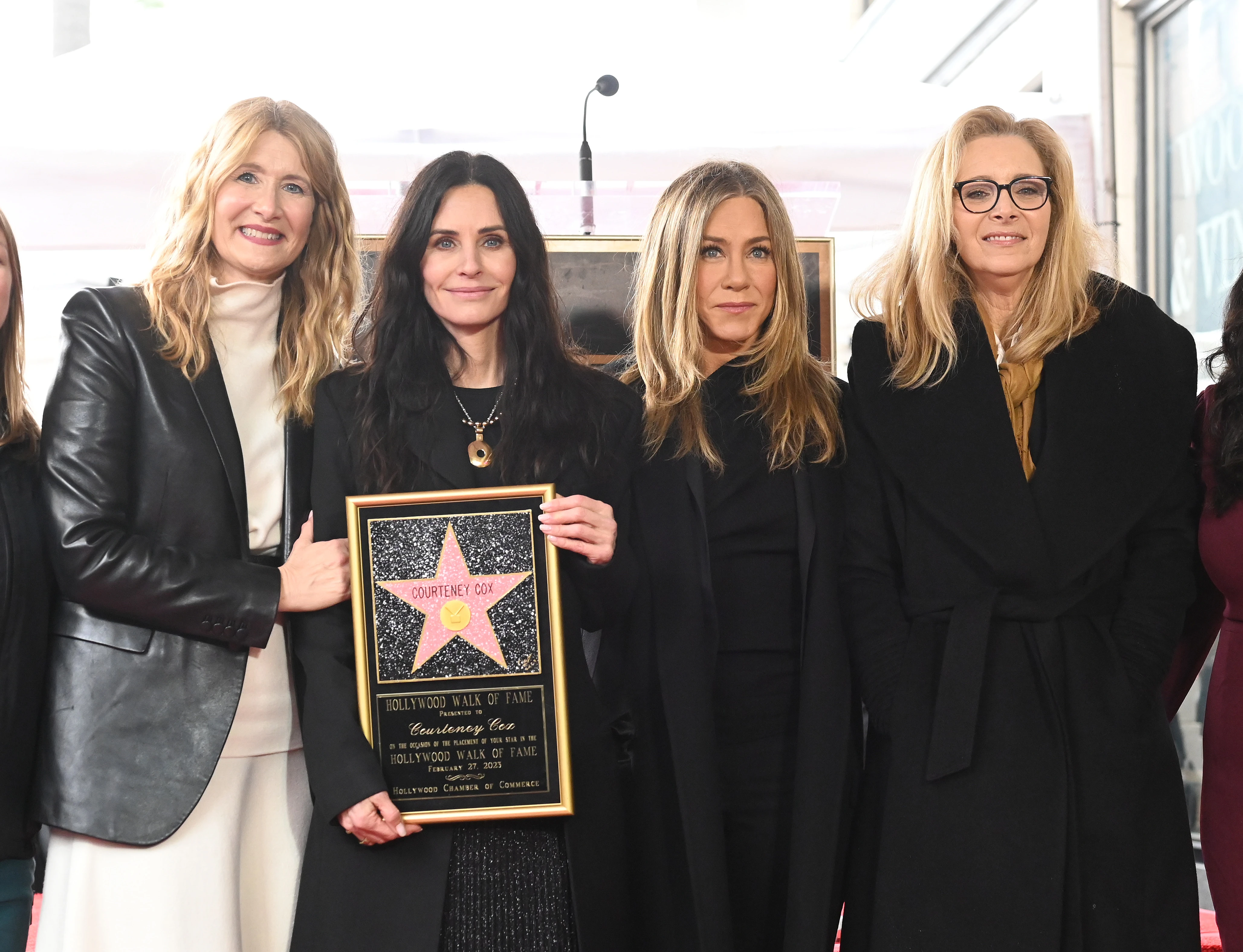 Laura Dern, Courteney Cox, Jennifer Aniston, Lisa Kudrow 