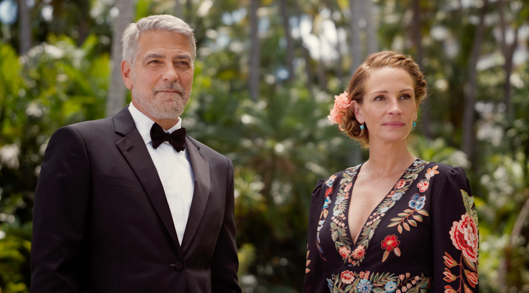 'Ticket to Paradise' Trailer Reunites Julia Roberts and George Clooney for a New Rom-Com