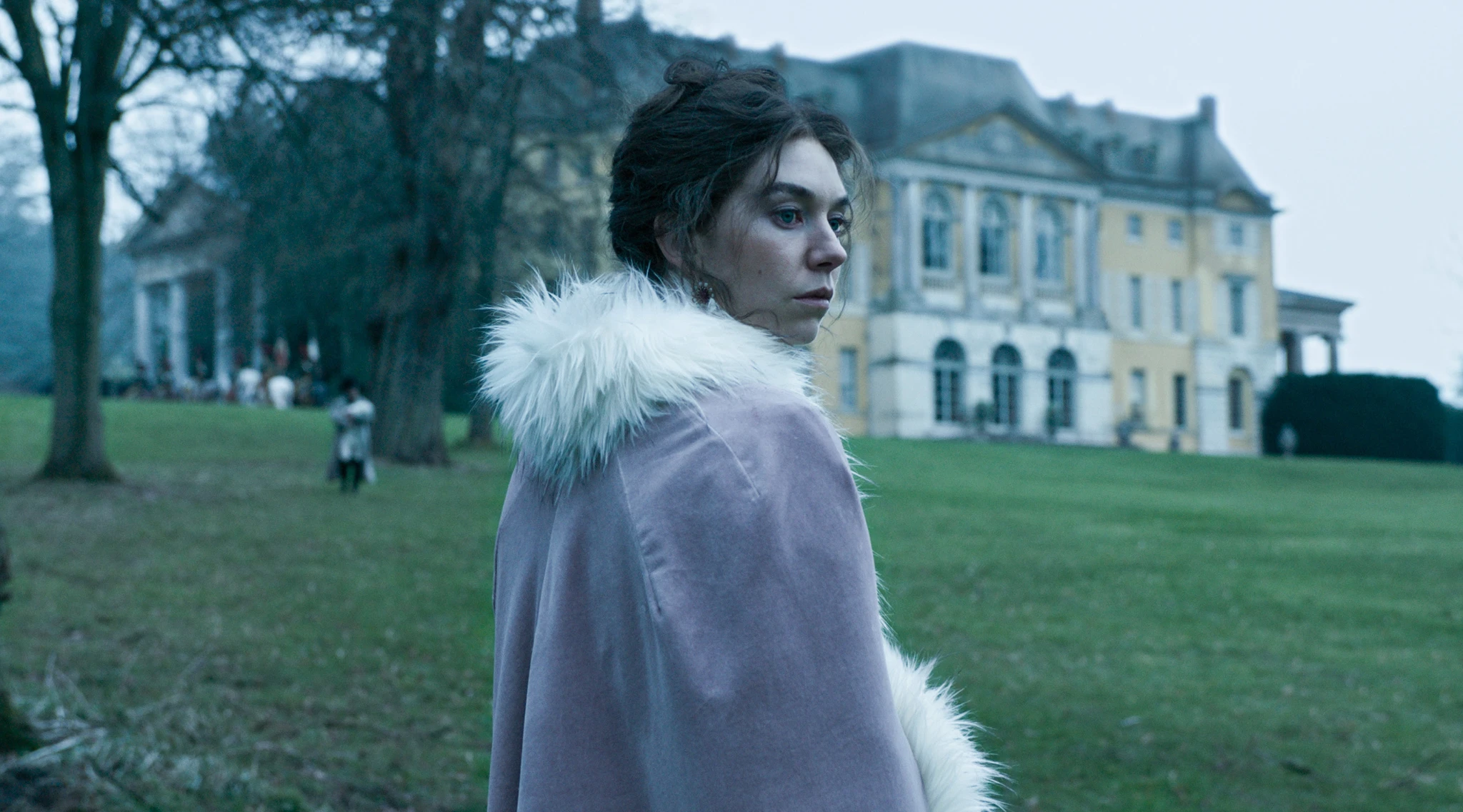How Vanessa Kirby Overcame 'Waves of Fear' to Play Empress Joséphine in 'Napoleon' (Exclusive)