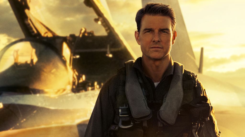 tom-cruise-returns-to-the-cockpit-30-years-later-in-top-gun-maverick