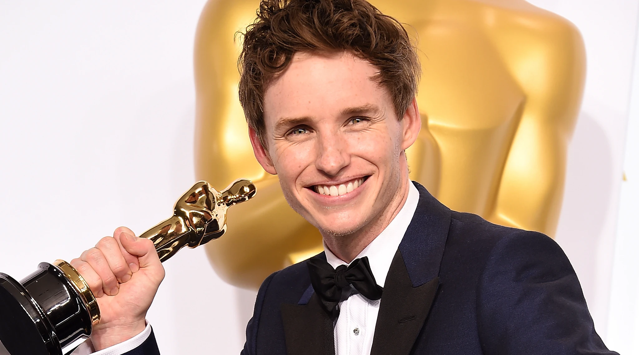 Eddie Redmayne Remembers Feeling Like 'an Excitable Puppy' When He Won His Oscar (Exclusive)