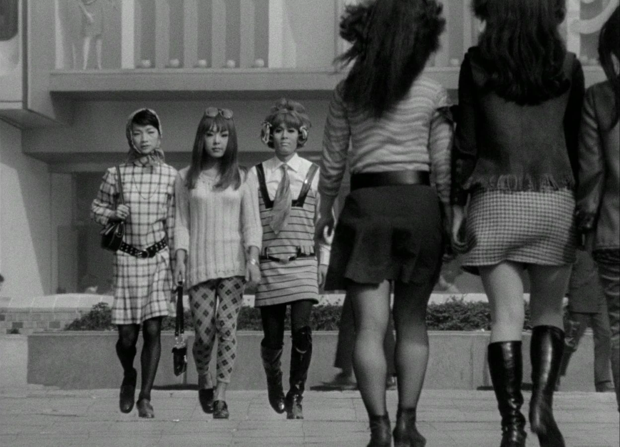 'Funeral Parade of Roses'