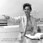 Roberta Hodes courtesy of Vassar College Digital Archive