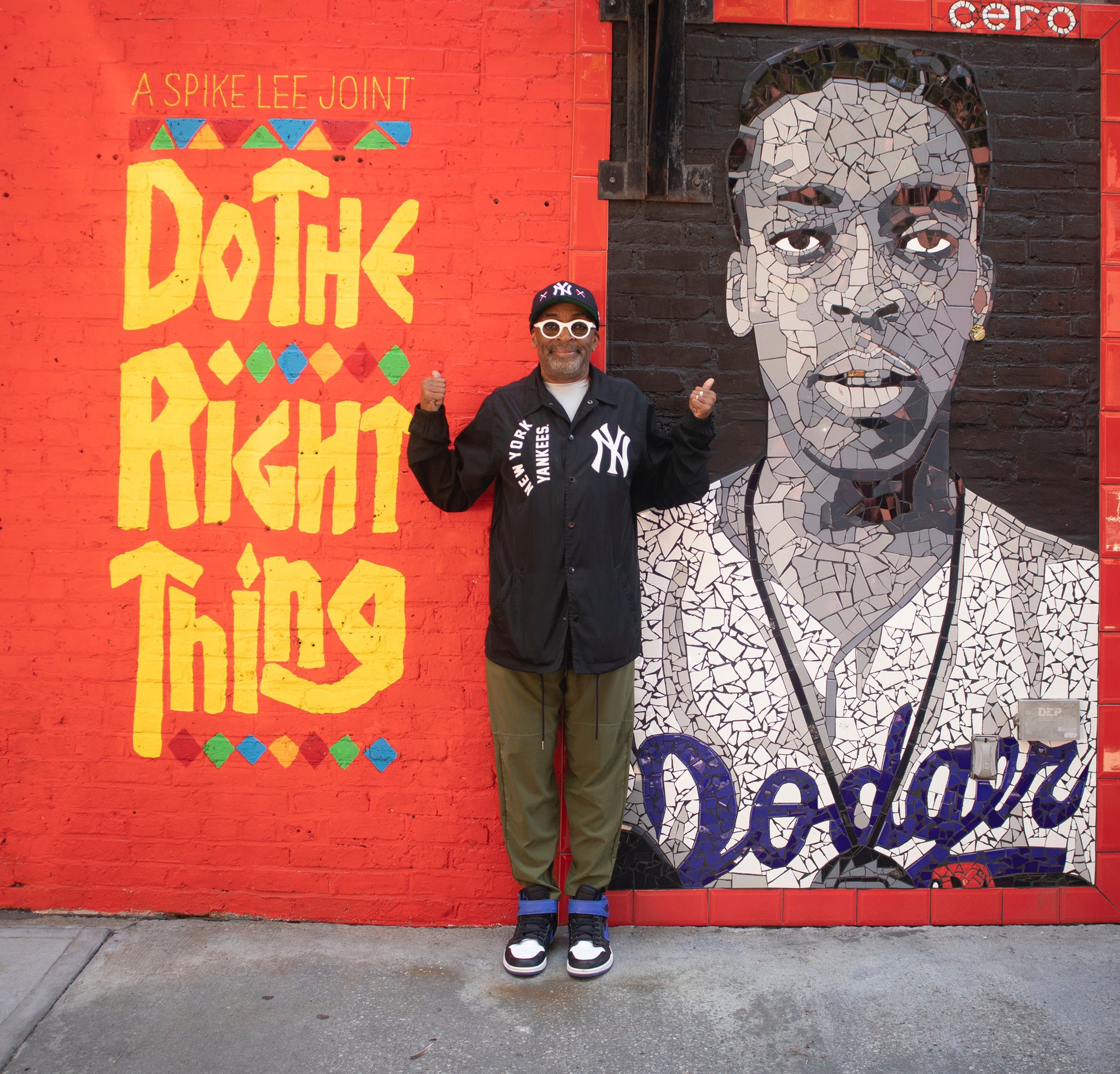 Spike Lee Pays Tribute to 'Do The Right Thing' Actors on Movie's 33rd  Anniversary 