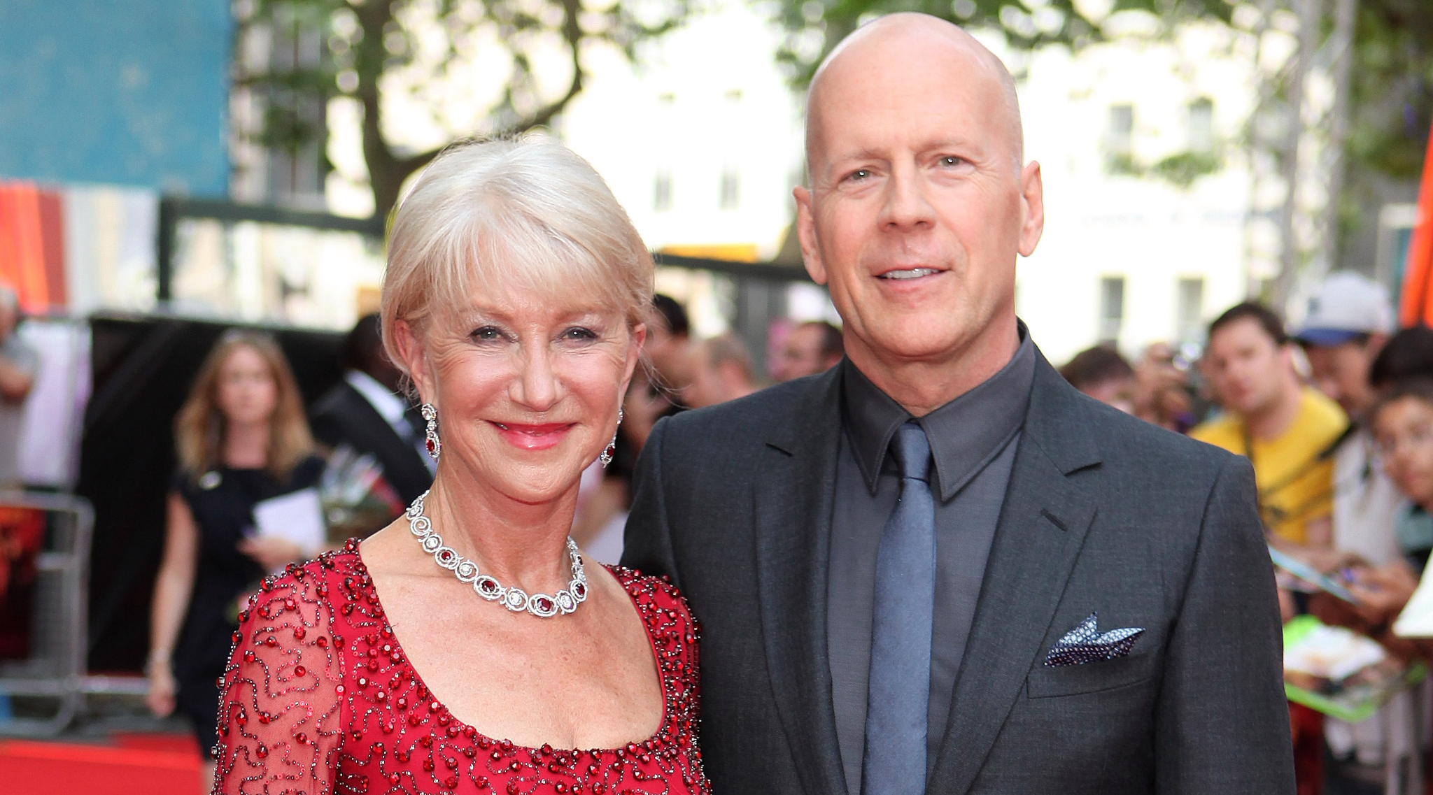 Helen Mirren Recalls Former Co-Star Bruce Willis 'Taught Me a Lot About Acting'