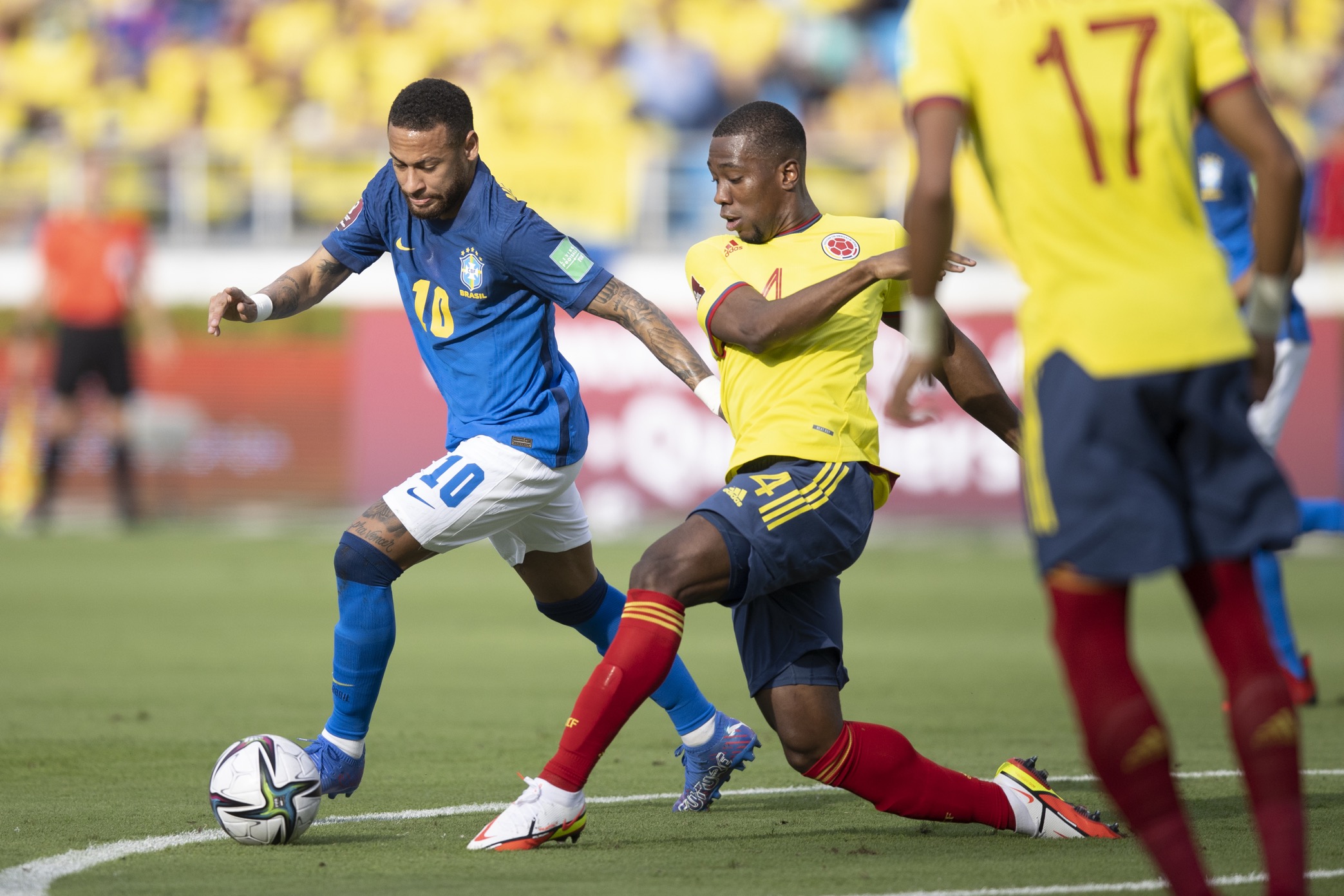 Neymar Jr returns, but the National Team ties the duel against Colombia