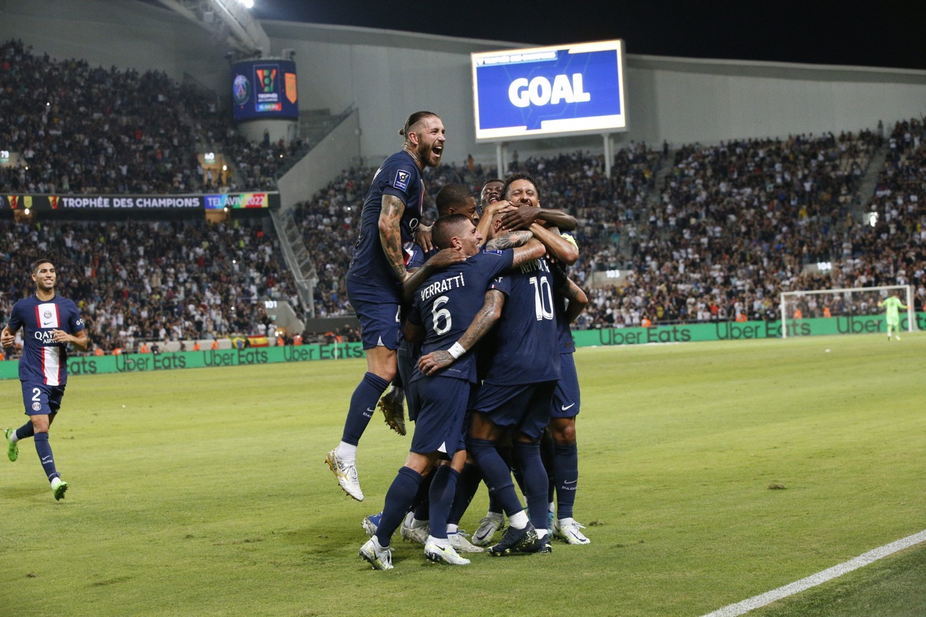 O Paris Saint-Germain vence o Troféu dos Campeões 2022