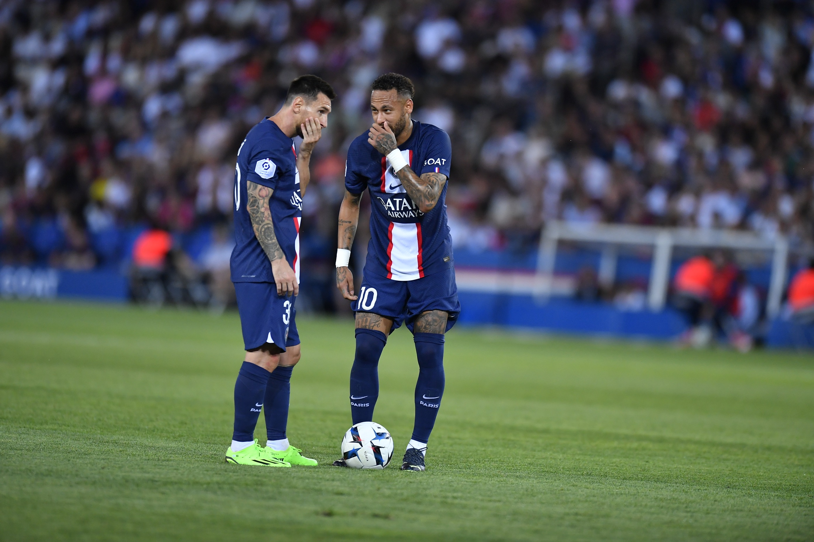 Neymar Jr 10 (Official PSG 2022/23 Fourth Ligue 1 Name and