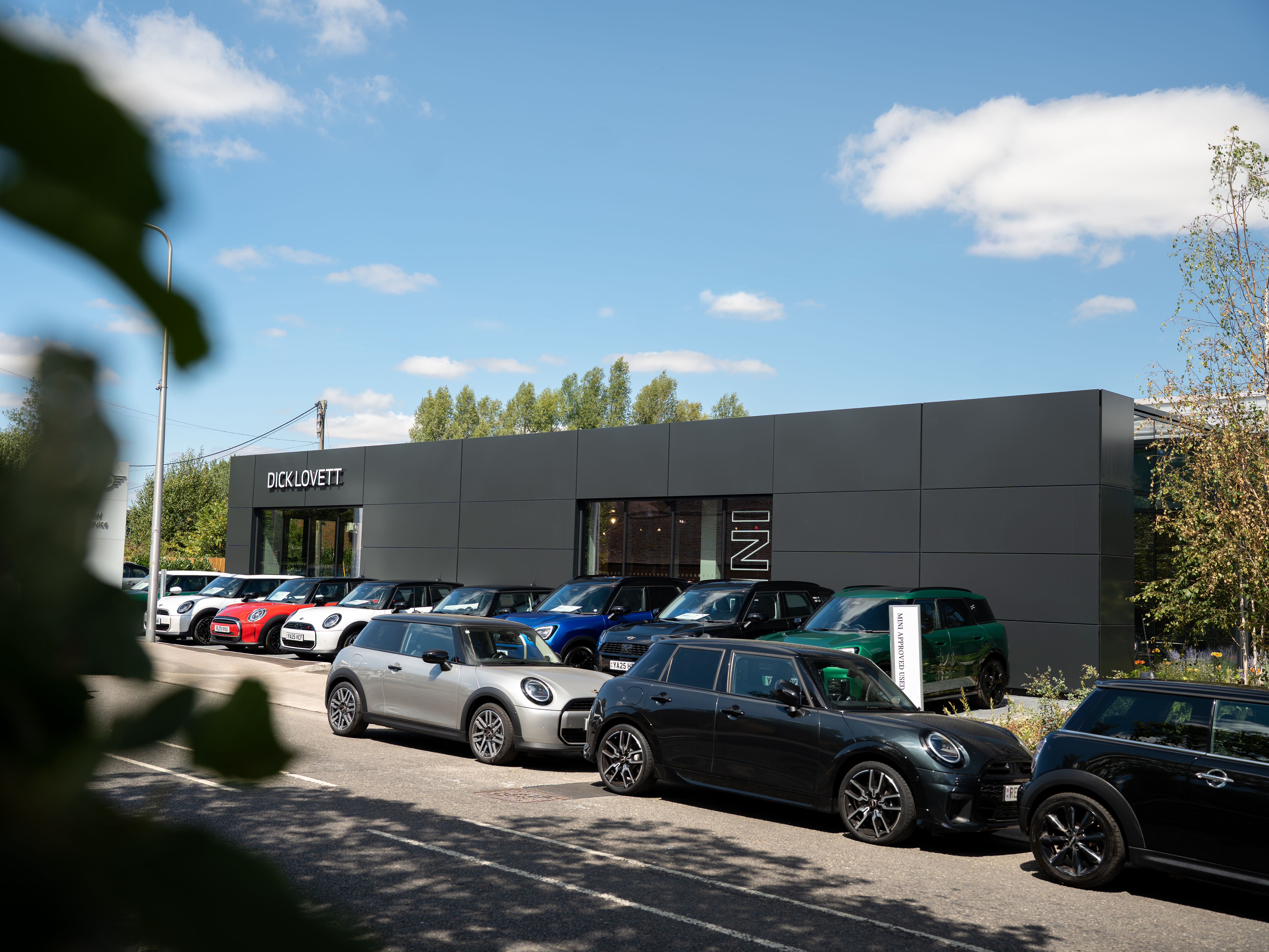 Dick Lovett Hungerford Car Sales