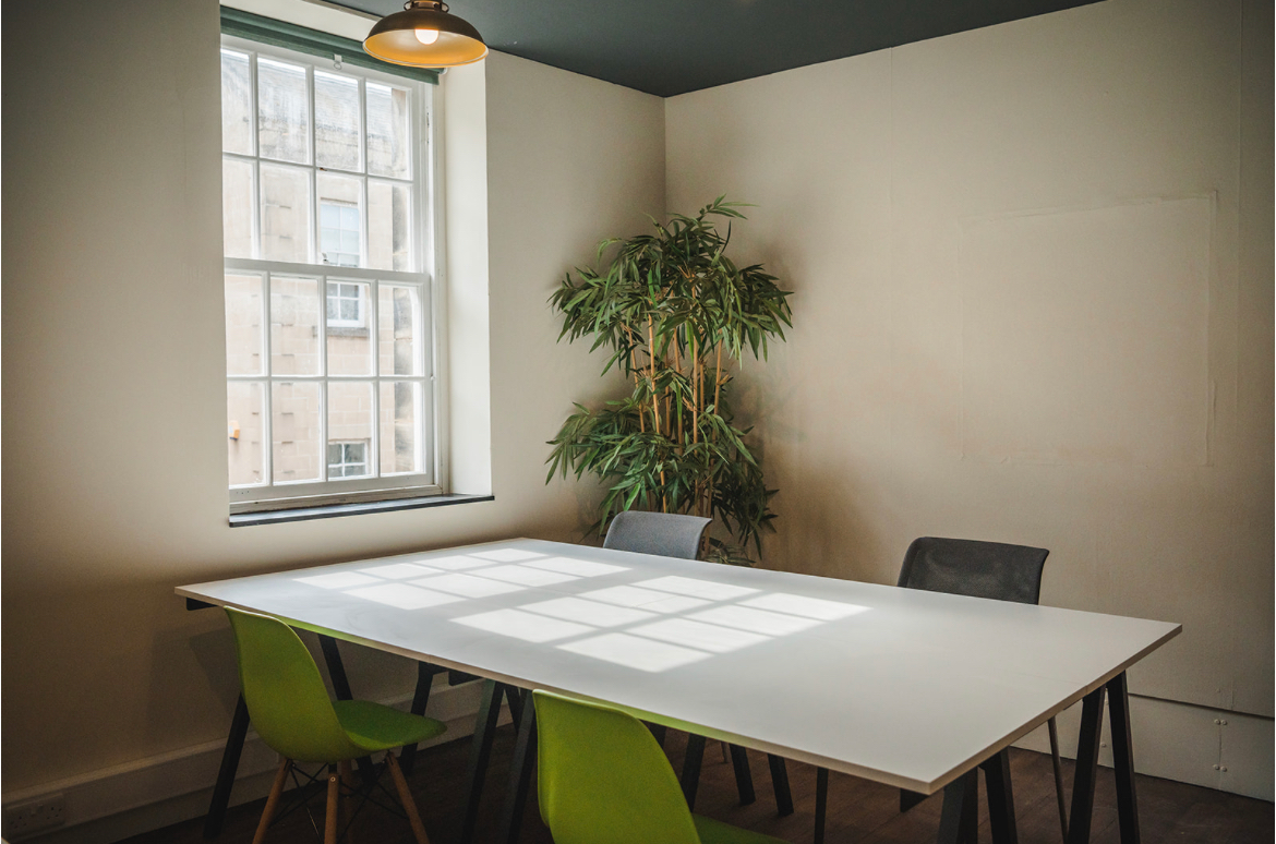 Social Media & Marketing