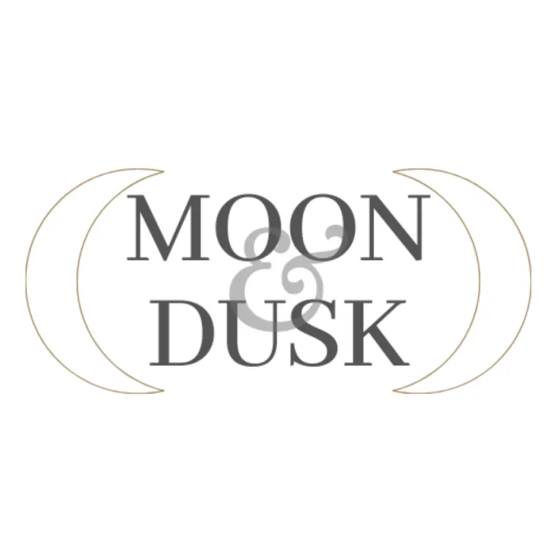 Moon & Dusk