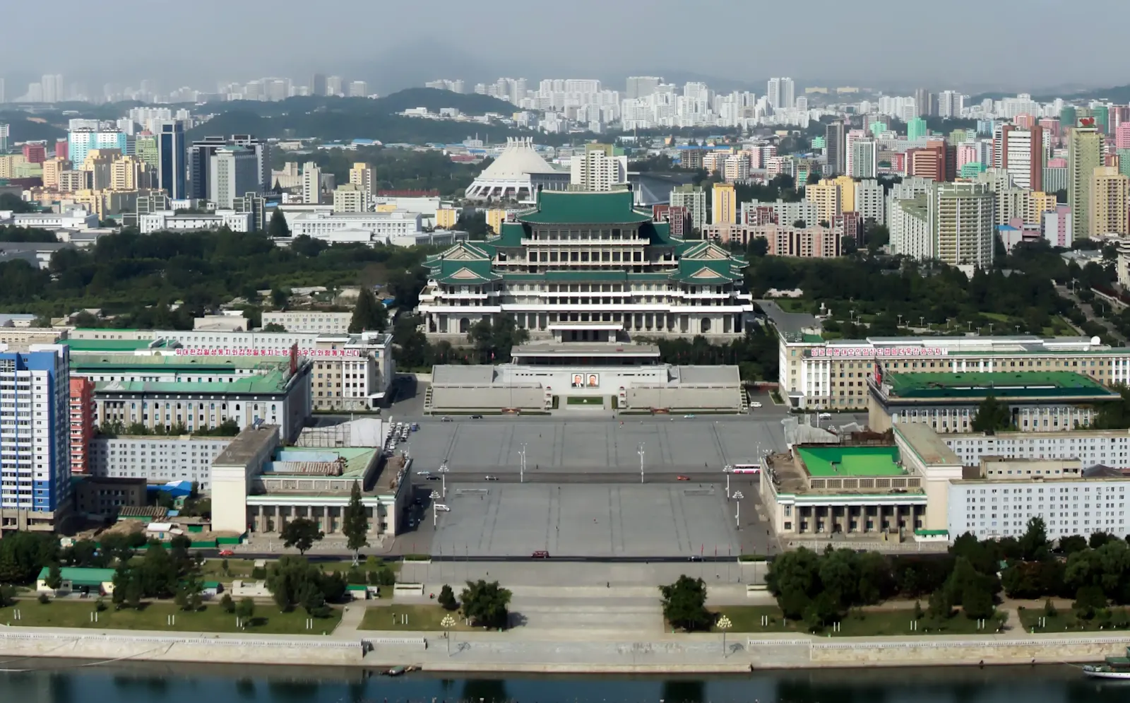 Kim Il Sung Square