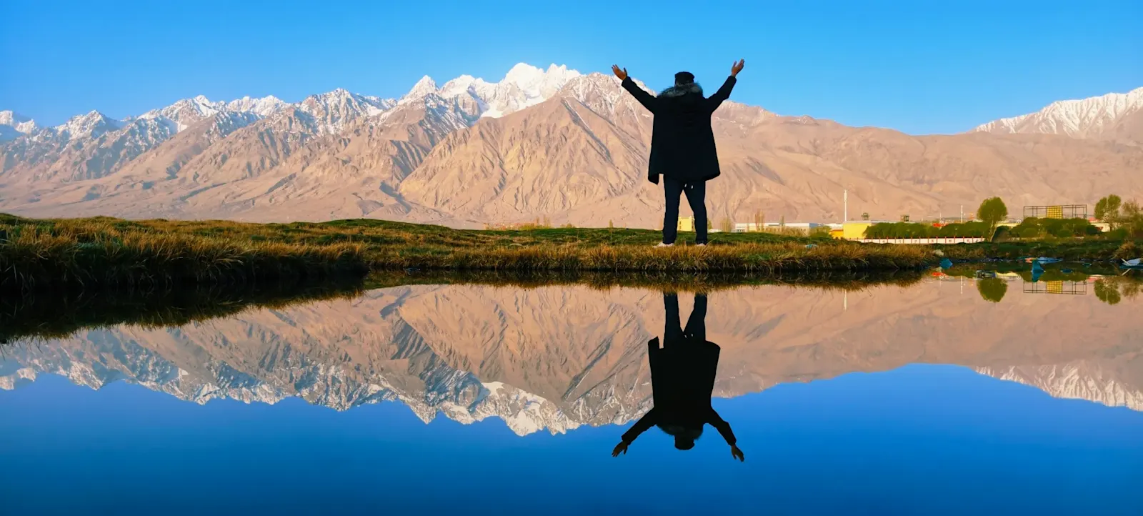 Taxkorgan Reflection